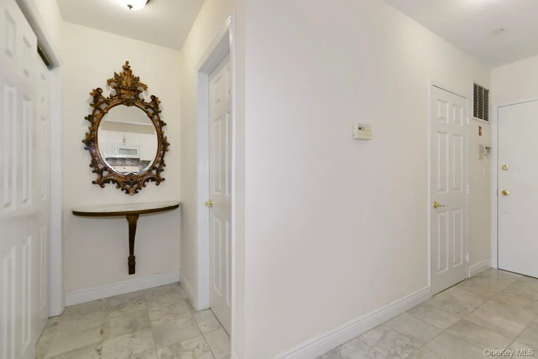 1 portico ct, North Hempstead, NY, 1 Bedroom Bedrooms, 3 Rooms Rooms,1 BathroomBathrooms,Residential Lease,For Rent,portico ct,0,1007156 1 portico ct, North Hempstead, NY, 1 Bedroom Bedrooms, 3 Rooms Rooms,1 BathroomBathrooms,Residential Lease,For Rent,portico ct,0,1007156