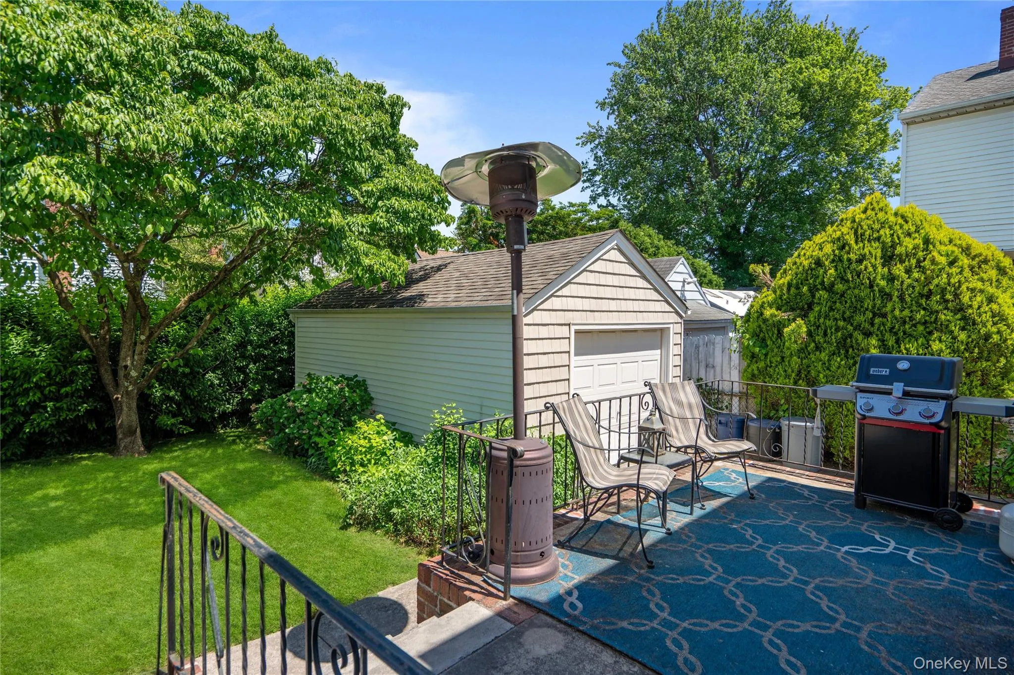 1032 6th Street, Hempstead, NY, 3 Bedrooms Bedrooms, 7 Rooms Rooms,2 BathroomsBathrooms,Residential,For Rent,6th,0,1007157 1032 6th Street, Hempstead, NY, 3 Bedrooms Bedrooms, 7 Rooms Rooms,2 BathroomsBathrooms,Residential,For Rent,6th,0,1007157
