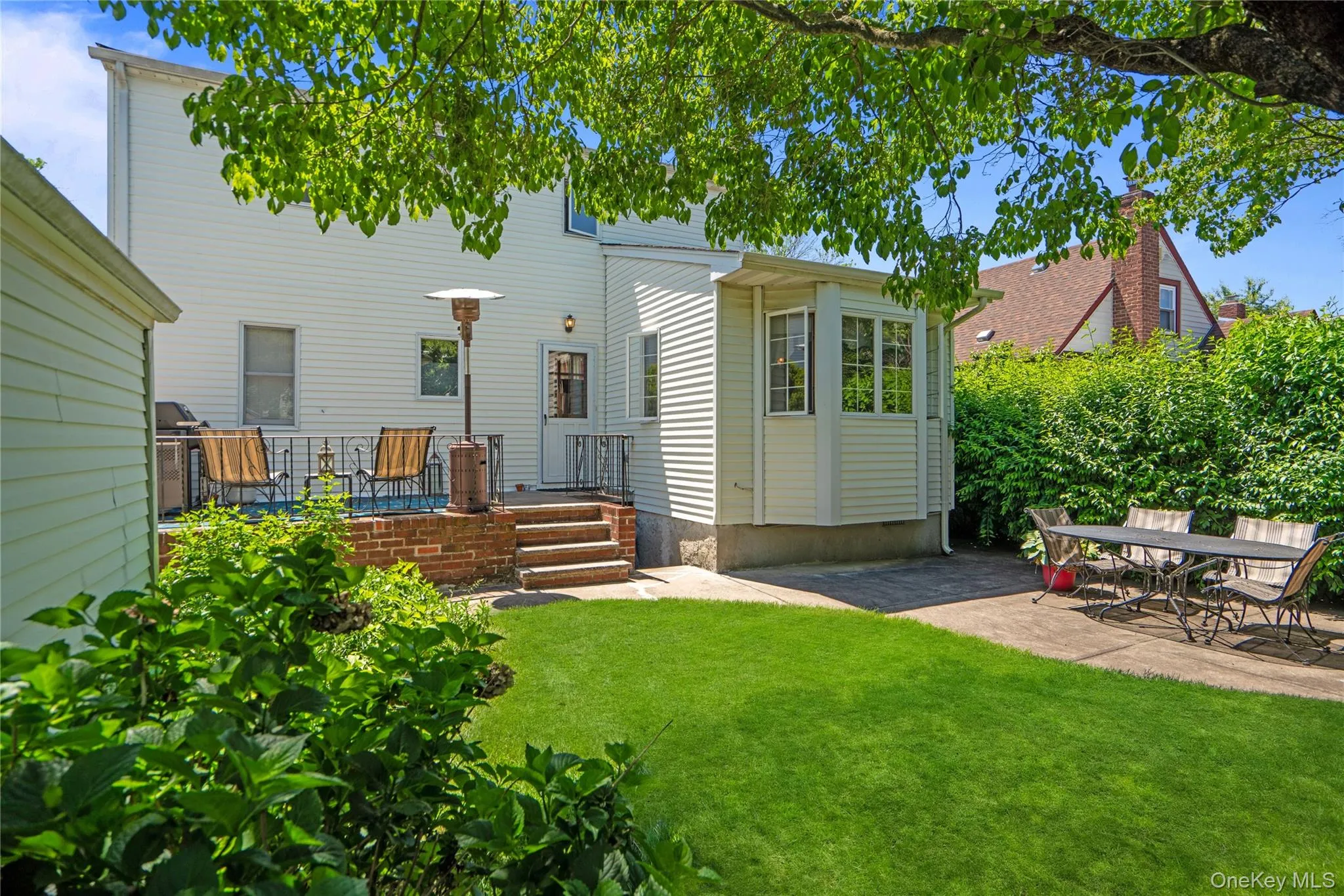 1032 6th Street, Hempstead, NY, 3 Bedrooms Bedrooms, 7 Rooms Rooms,2 BathroomsBathrooms,Residential,For Rent,6th,0,1007157 1032 6th Street, Hempstead, NY, 3 Bedrooms Bedrooms, 7 Rooms Rooms,2 BathroomsBathrooms,Residential,For Rent,6th,0,1007157
