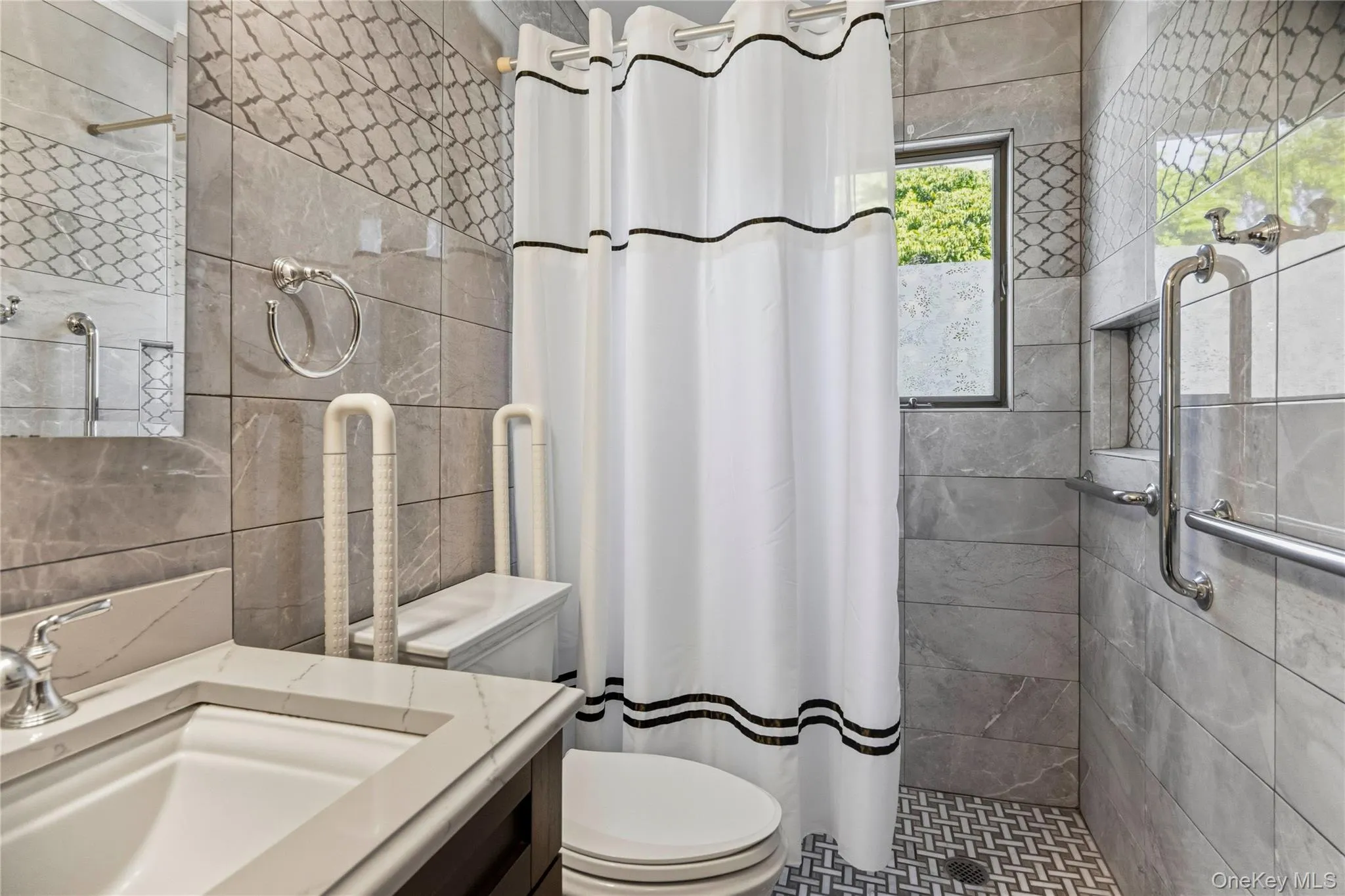 1032 6th Street, Hempstead, NY, 3 Bedrooms Bedrooms, 7 Rooms Rooms,2 BathroomsBathrooms,Residential,For Rent,6th,0,1007157 1032 6th Street, Hempstead, NY, 3 Bedrooms Bedrooms, 7 Rooms Rooms,2 BathroomsBathrooms,Residential,For Rent,6th,0,1007157