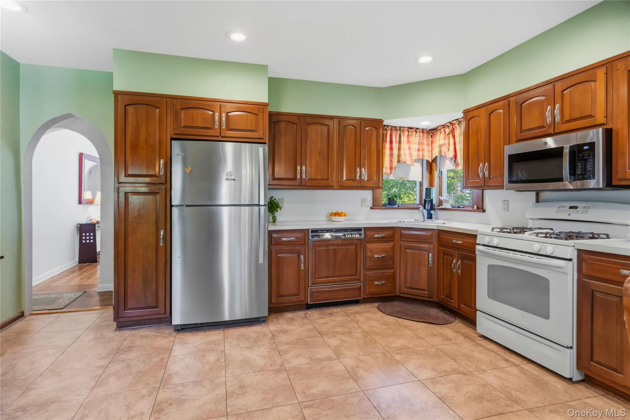 1032 6th Street, Hempstead, NY, 3 Bedrooms Bedrooms, 7 Rooms Rooms,2 BathroomsBathrooms,Residential,For Rent,6th,0,1007157 1032 6th Street, Hempstead, NY, 3 Bedrooms Bedrooms, 7 Rooms Rooms,2 BathroomsBathrooms,Residential,For Rent,6th,0,1007157