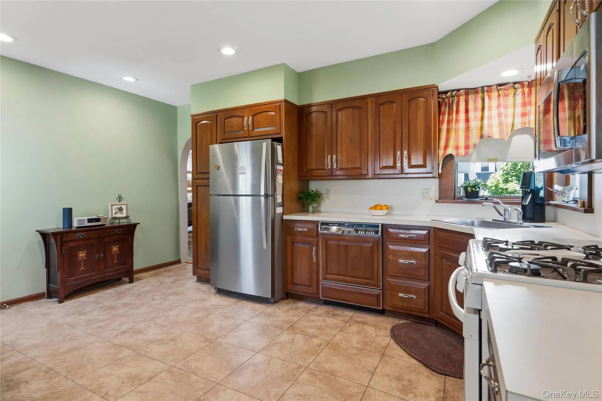 1032 6th Street, Hempstead, NY, 3 Bedrooms Bedrooms, 7 Rooms Rooms,2 BathroomsBathrooms,Residential,For Rent,6th,0,1007157 1032 6th Street, Hempstead, NY, 3 Bedrooms Bedrooms, 7 Rooms Rooms,2 BathroomsBathrooms,Residential,For Rent,6th,0,1007157