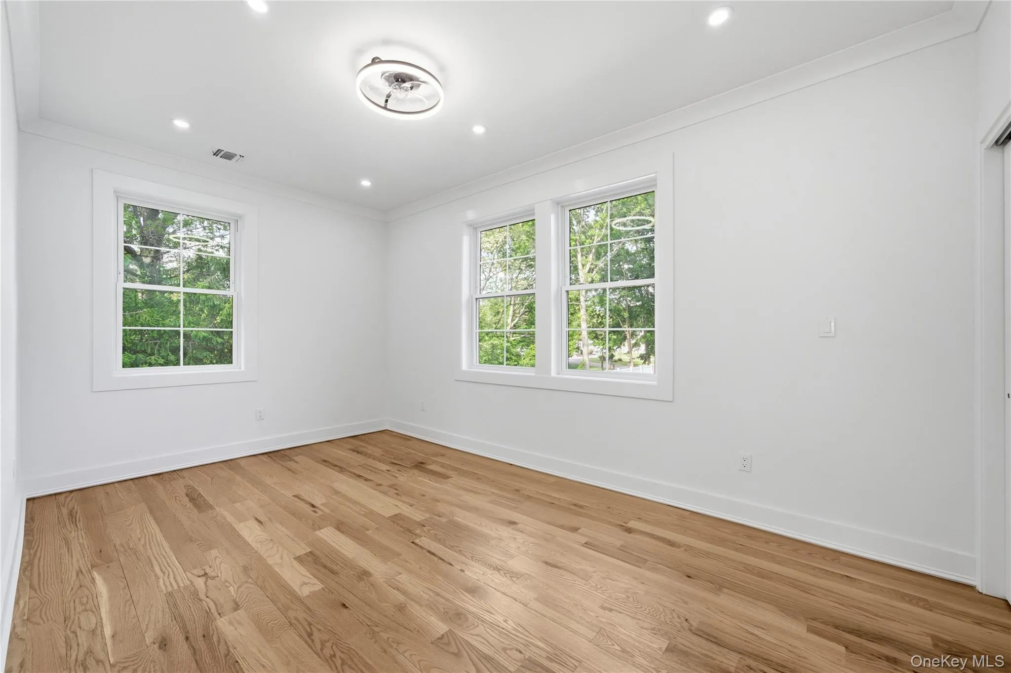 1130 Carlls Straight Path, Huntington, NY, 5 Bedrooms Bedrooms, 11 Rooms Rooms,6 BathroomsBathrooms,Residential,For Rent,Carlls Straight,0,1007159 1130 Carlls Straight Path, Huntington, NY, 5 Bedrooms Bedrooms, 11 Rooms Rooms,6 BathroomsBathrooms,Residential,For Rent,Carlls Straight,0,1007159