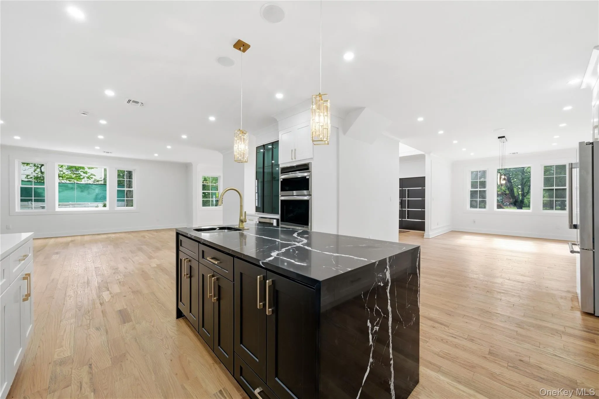 1130 Carlls Straight Path, Huntington, NY, 5 Bedrooms Bedrooms, 11 Rooms Rooms,6 BathroomsBathrooms,Residential,For Rent,Carlls Straight,0,1007159 1130 Carlls Straight Path, Huntington, NY, 5 Bedrooms Bedrooms, 11 Rooms Rooms,6 BathroomsBathrooms,Residential,For Rent,Carlls Straight,0,1007159