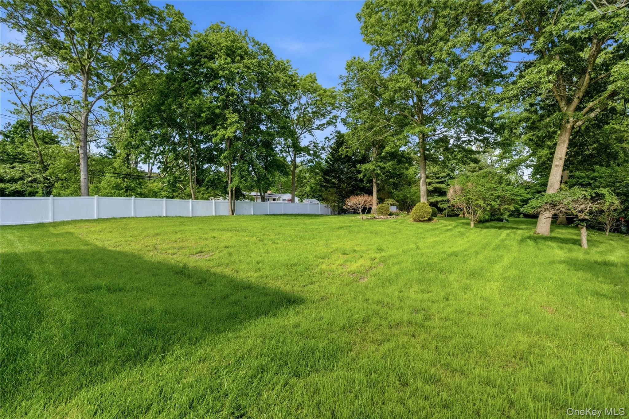 1130 Carlls Straight Path, Huntington, NY, 5 Bedrooms Bedrooms, 11 Rooms Rooms,6 BathroomsBathrooms,Residential,For Rent,Carlls Straight,0,1007159 1130 Carlls Straight Path, Huntington, NY, 5 Bedrooms Bedrooms, 11 Rooms Rooms,6 BathroomsBathrooms,Residential,For Rent,Carlls Straight,0,1007159