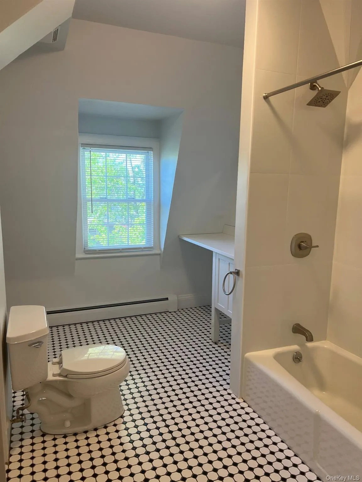 11 Maurice Avenue, Ossining, NY, 2 Bedrooms Bedrooms, 4 Rooms Rooms,1 BathroomBathrooms,Residential Lease,For Rent,Maurice,0,1007163 11 Maurice Avenue, Ossining, NY, 2 Bedrooms Bedrooms, 4 Rooms Rooms,1 BathroomBathrooms,Residential Lease,For Rent,Maurice,0,1007163