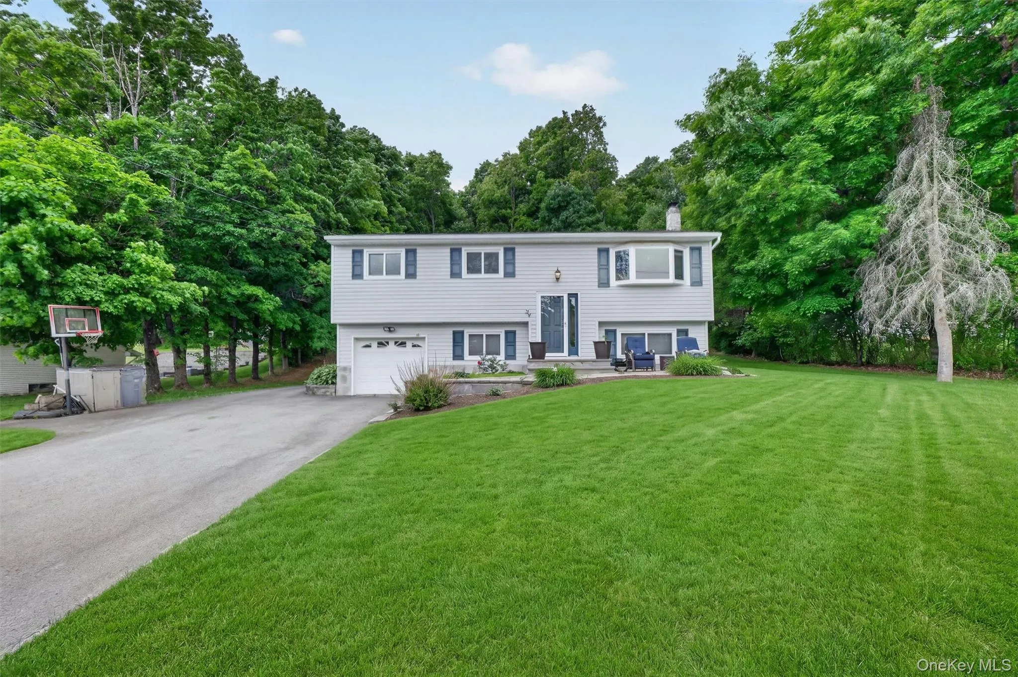 37 Surrey Road, Chester Town, NY, 4 Bedrooms Bedrooms, 8 Rooms Rooms,2 BathroomsBathrooms,Residential,For Rent,Surrey,0,1007164 37 Surrey Road, Chester Town, NY, 4 Bedrooms Bedrooms, 8 Rooms Rooms,2 BathroomsBathrooms,Residential,For Rent,Surrey,0,1007164