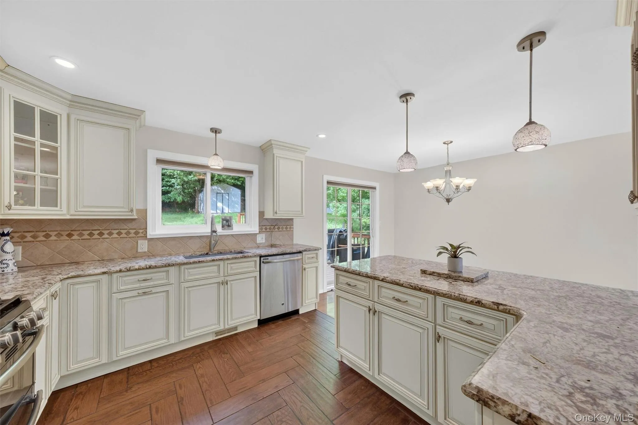 37 Surrey Road, Chester Town, NY, 4 Bedrooms Bedrooms, 8 Rooms Rooms,2 BathroomsBathrooms,Residential,For Rent,Surrey,0,1007164 37 Surrey Road, Chester Town, NY, 4 Bedrooms Bedrooms, 8 Rooms Rooms,2 BathroomsBathrooms,Residential,For Rent,Surrey,0,1007164