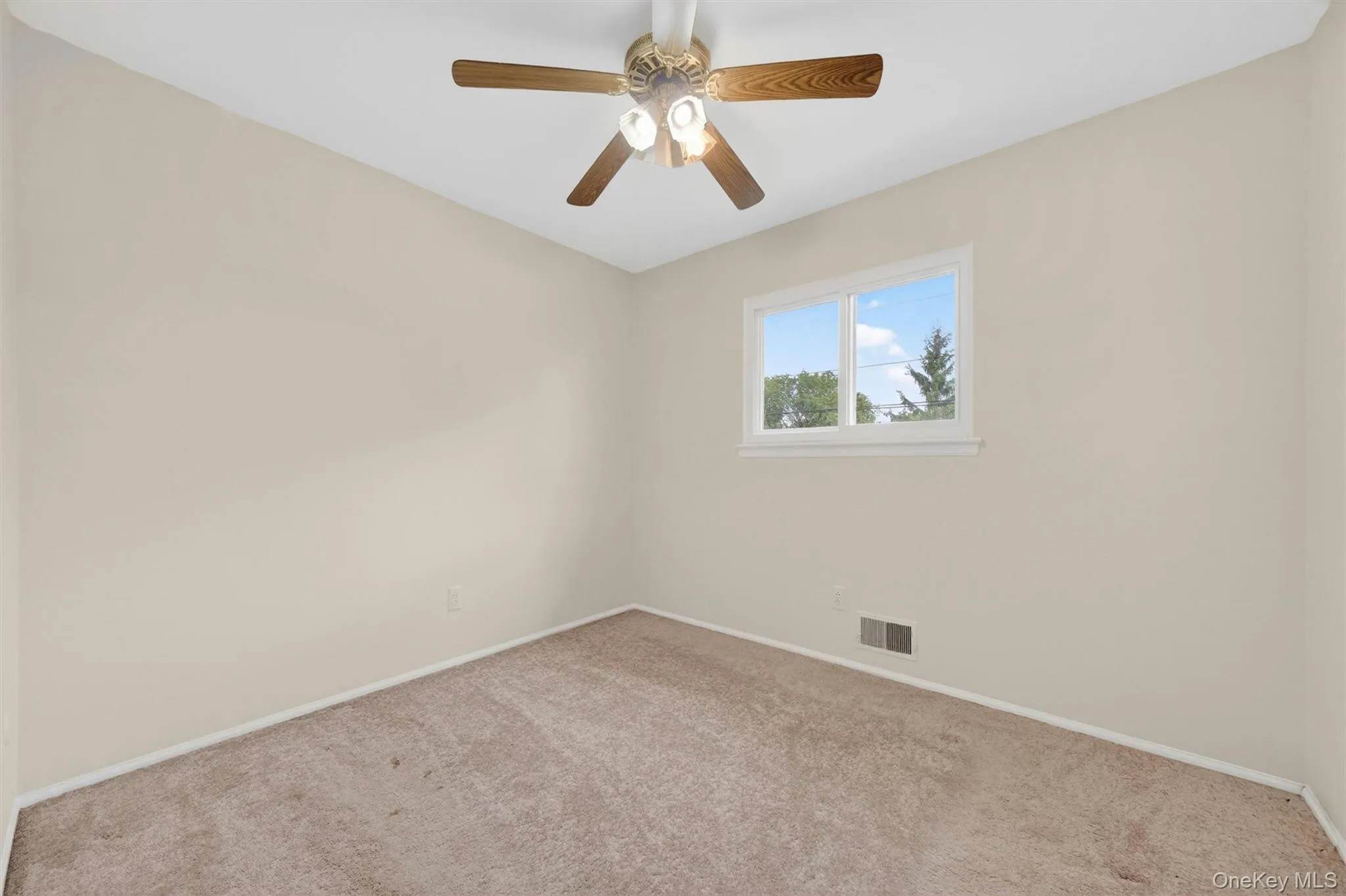37 Surrey Road, Chester Town, NY, 4 Bedrooms Bedrooms, 8 Rooms Rooms,2 BathroomsBathrooms,Residential,For Rent,Surrey,0,1007164 37 Surrey Road, Chester Town, NY, 4 Bedrooms Bedrooms, 8 Rooms Rooms,2 BathroomsBathrooms,Residential,For Rent,Surrey,0,1007164
