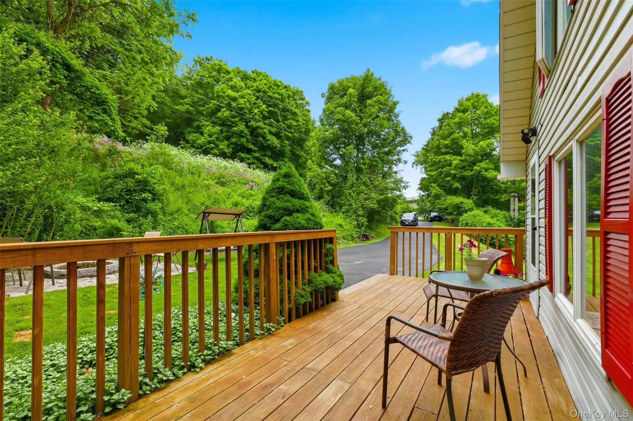 Perfect spot for your morning coffee! Perfect spot for your morning coffee!