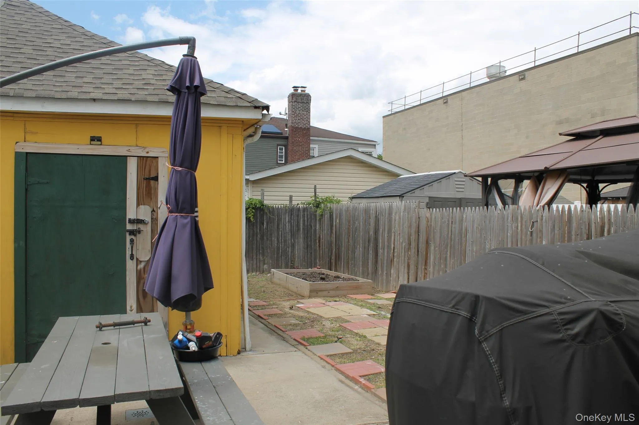 144-32 158th Street, New York, NY, 3 Bedrooms Bedrooms, 6 Rooms Rooms,2 BathroomsBathrooms,Residential,For Rent,158th,0,1007170 144-32 158th Street, New York, NY, 3 Bedrooms Bedrooms, 6 Rooms Rooms,2 BathroomsBathrooms,Residential,For Rent,158th,0,1007170