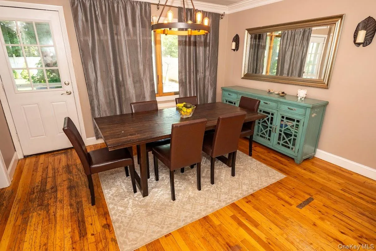 23 Martin Road, Oyster Bay, NY, 3 Bedrooms Bedrooms, 6 Rooms Rooms,1 BathroomBathrooms,Residential,For Rent,Martin,0,1007172 23 Martin Road, Oyster Bay, NY, 3 Bedrooms Bedrooms, 6 Rooms Rooms,1 BathroomBathrooms,Residential,For Rent,Martin,0,1007172