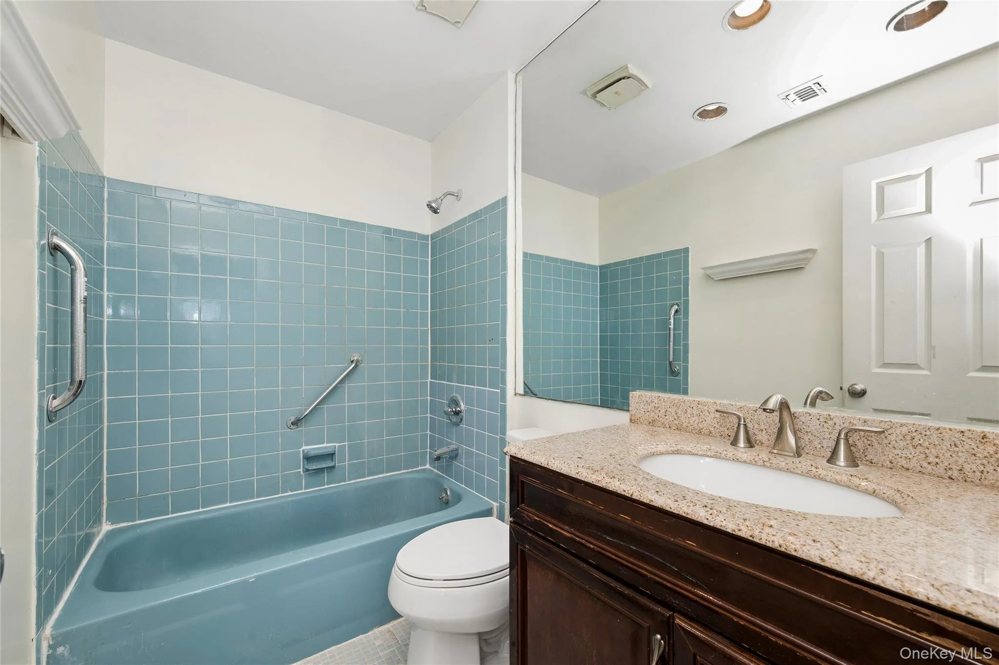 2625 Riverside Drive, Hempstead, NY, 3 Bedrooms Bedrooms, 7 Rooms Rooms,3 BathroomsBathrooms,Residential,For Rent,Riverside,0,1007174 2625 Riverside Drive, Hempstead, NY, 3 Bedrooms Bedrooms, 7 Rooms Rooms,3 BathroomsBathrooms,Residential,For Rent,Riverside,0,1007174