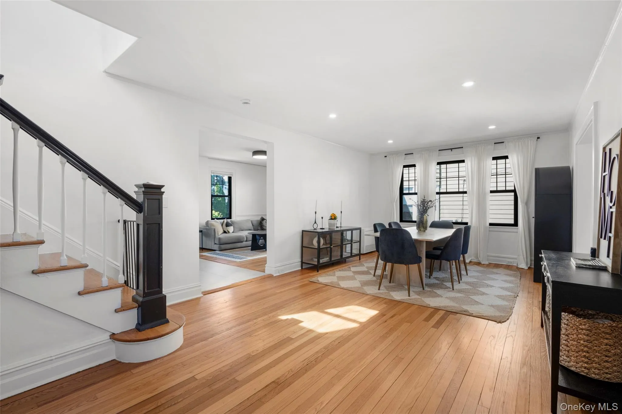 217 Soundview Avenue, Mamaroneck, NY, 3 Bedrooms Bedrooms, 6 Rooms Rooms,1 BathroomBathrooms,Residential Lease,For Rent,Soundview,0,1007180 217 Soundview Avenue, Mamaroneck, NY, 3 Bedrooms Bedrooms, 6 Rooms Rooms,1 BathroomBathrooms,Residential Lease,For Rent,Soundview,0,1007180