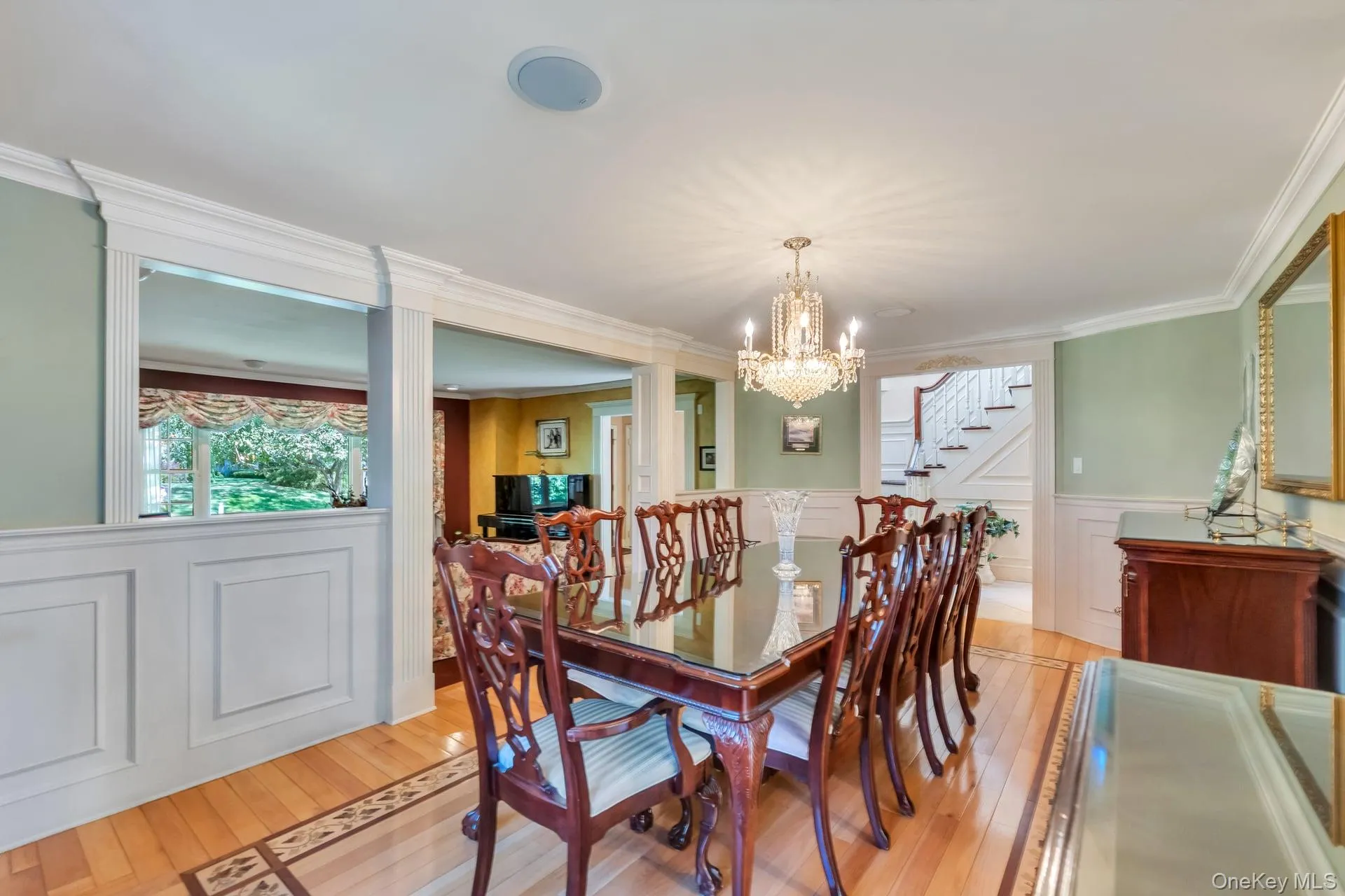 14 Kristi Lane, Smithtown, NY, 5 Bedrooms Bedrooms, 9 Rooms Rooms,3 BathroomsBathrooms,Residential,For Rent,Kristi,0,1007184 14 Kristi Lane, Smithtown, NY, 5 Bedrooms Bedrooms, 9 Rooms Rooms,3 BathroomsBathrooms,Residential,For Rent,Kristi,0,1007184