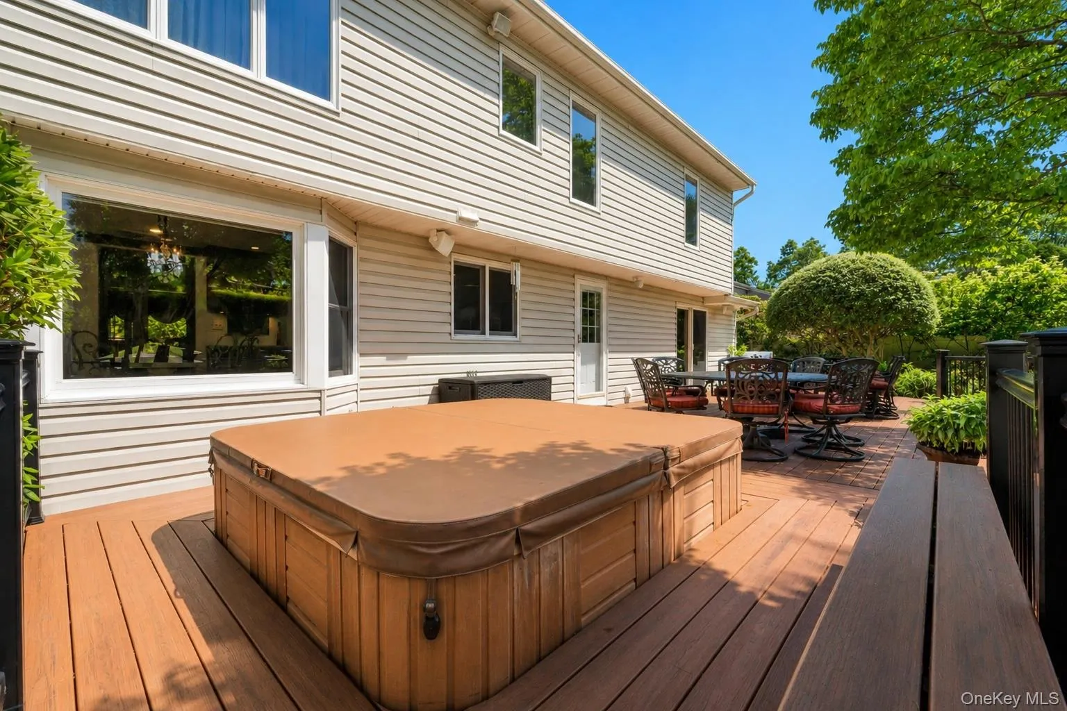 14 Kristi Lane, Smithtown, NY, 5 Bedrooms Bedrooms, 9 Rooms Rooms,3 BathroomsBathrooms,Residential,For Rent,Kristi,0,1007184 14 Kristi Lane, Smithtown, NY, 5 Bedrooms Bedrooms, 9 Rooms Rooms,3 BathroomsBathrooms,Residential,For Rent,Kristi,0,1007184