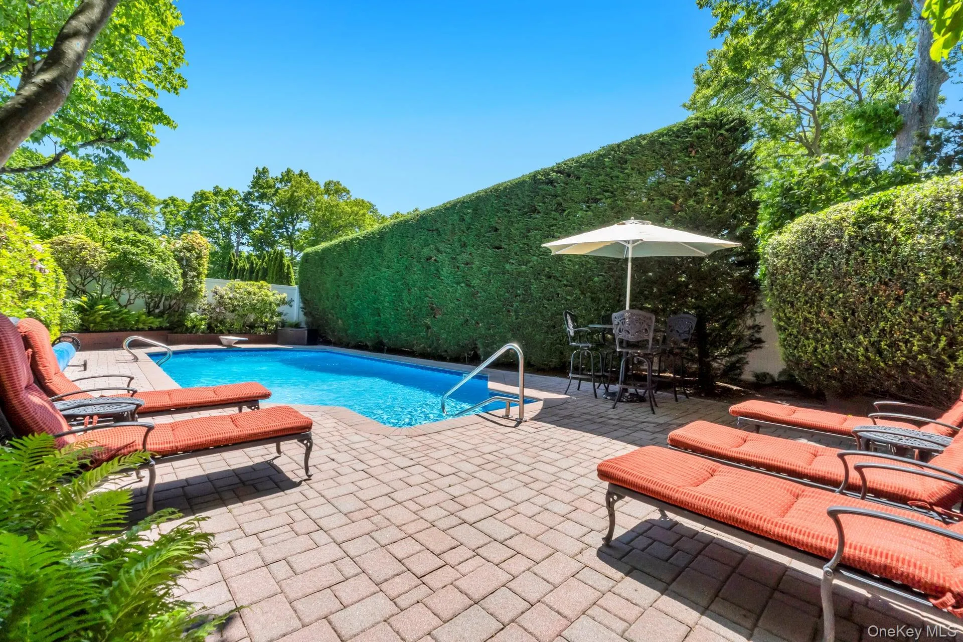 14 Kristi Lane, Smithtown, NY, 5 Bedrooms Bedrooms, 9 Rooms Rooms,3 BathroomsBathrooms,Residential,For Rent,Kristi,0,1007184 14 Kristi Lane, Smithtown, NY, 5 Bedrooms Bedrooms, 9 Rooms Rooms,3 BathroomsBathrooms,Residential,For Rent,Kristi,0,1007184