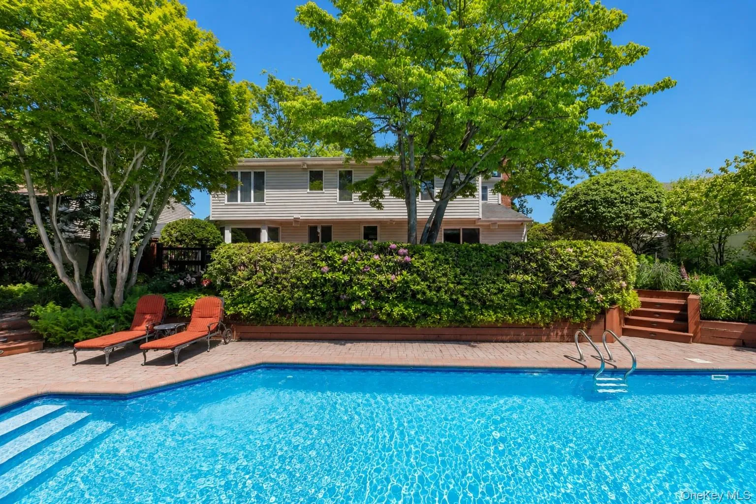 14 Kristi Lane, Smithtown, NY, 5 Bedrooms Bedrooms, 9 Rooms Rooms,3 BathroomsBathrooms,Residential,For Rent,Kristi,0,1007184 14 Kristi Lane, Smithtown, NY, 5 Bedrooms Bedrooms, 9 Rooms Rooms,3 BathroomsBathrooms,Residential,For Rent,Kristi,0,1007184