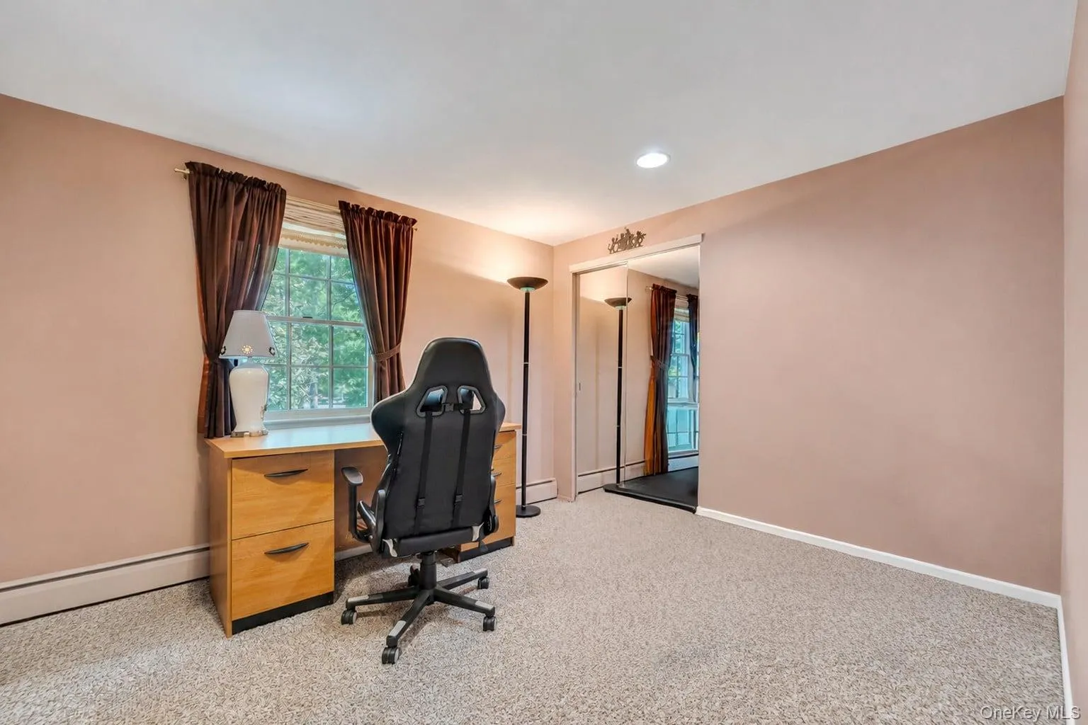 14 Kristi Lane, Smithtown, NY, 5 Bedrooms Bedrooms, 9 Rooms Rooms,3 BathroomsBathrooms,Residential,For Rent,Kristi,0,1007184 14 Kristi Lane, Smithtown, NY, 5 Bedrooms Bedrooms, 9 Rooms Rooms,3 BathroomsBathrooms,Residential,For Rent,Kristi,0,1007184