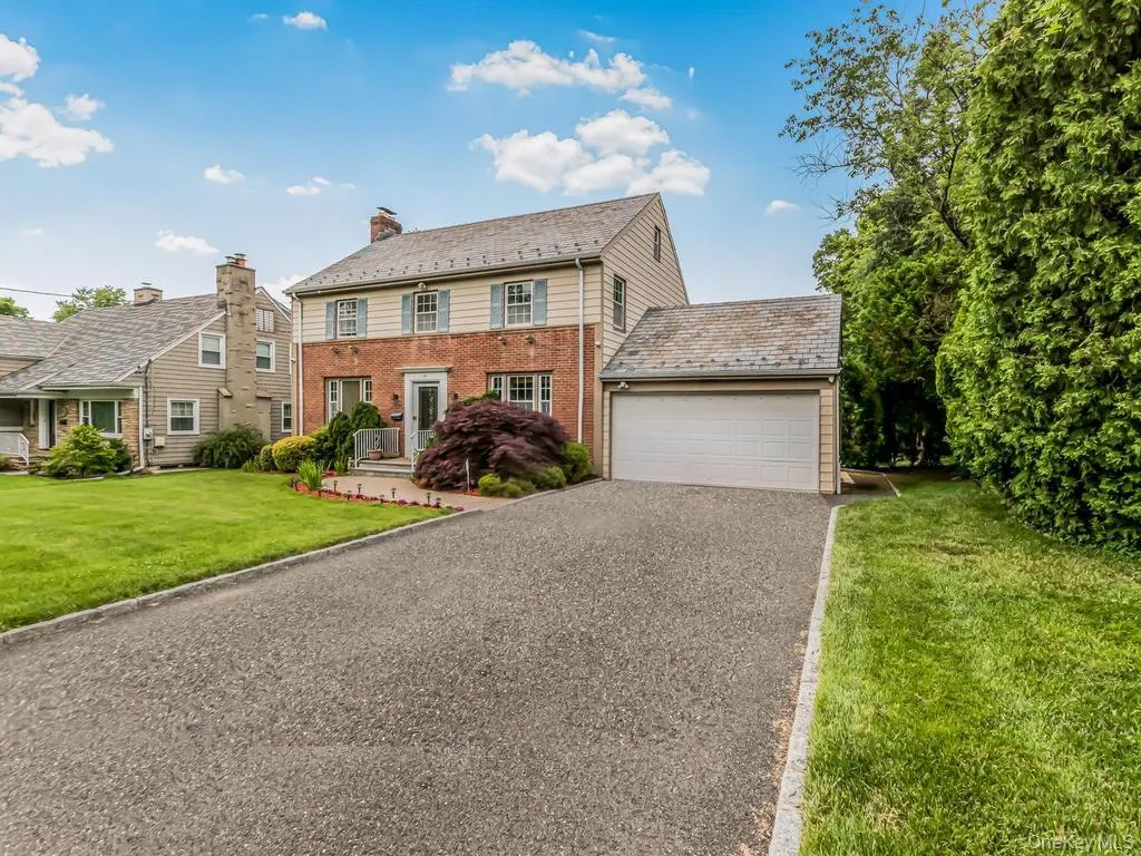 129 Jackson Avenue, Pelham, NY, 3 Bedrooms Bedrooms, 11 Rooms Rooms,2 BathroomsBathrooms,Residential,For Rent,Jackson,0,1007189 129 Jackson Avenue, Pelham, NY, 3 Bedrooms Bedrooms, 11 Rooms Rooms,2 BathroomsBathrooms,Residential,For Rent,Jackson,0,1007189