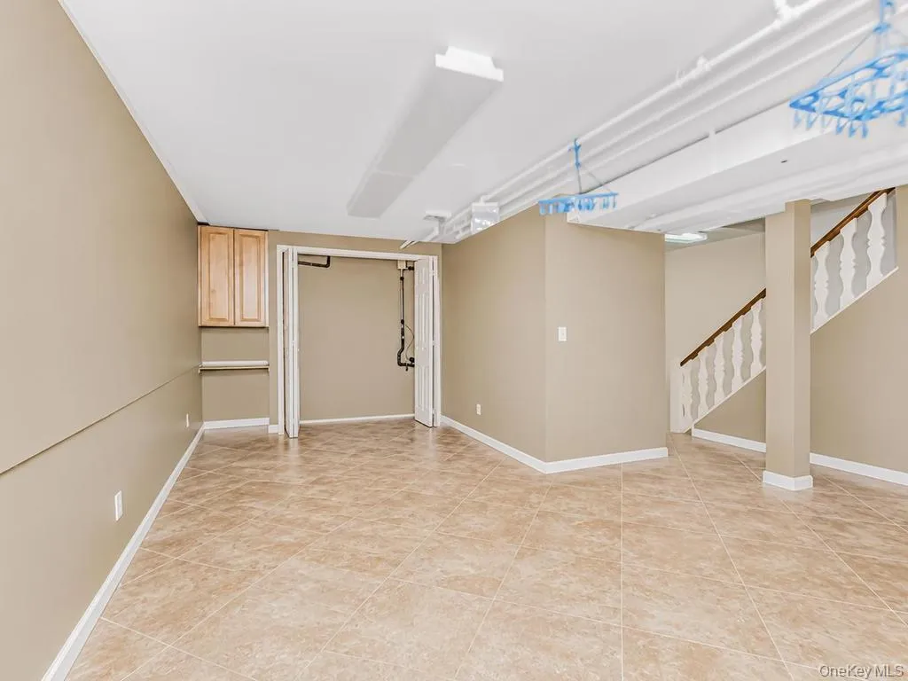 129 Jackson Avenue, Pelham, NY, 3 Bedrooms Bedrooms, 11 Rooms Rooms,2 BathroomsBathrooms,Residential,For Rent,Jackson,0,1007189 129 Jackson Avenue, Pelham, NY, 3 Bedrooms Bedrooms, 11 Rooms Rooms,2 BathroomsBathrooms,Residential,For Rent,Jackson,0,1007189