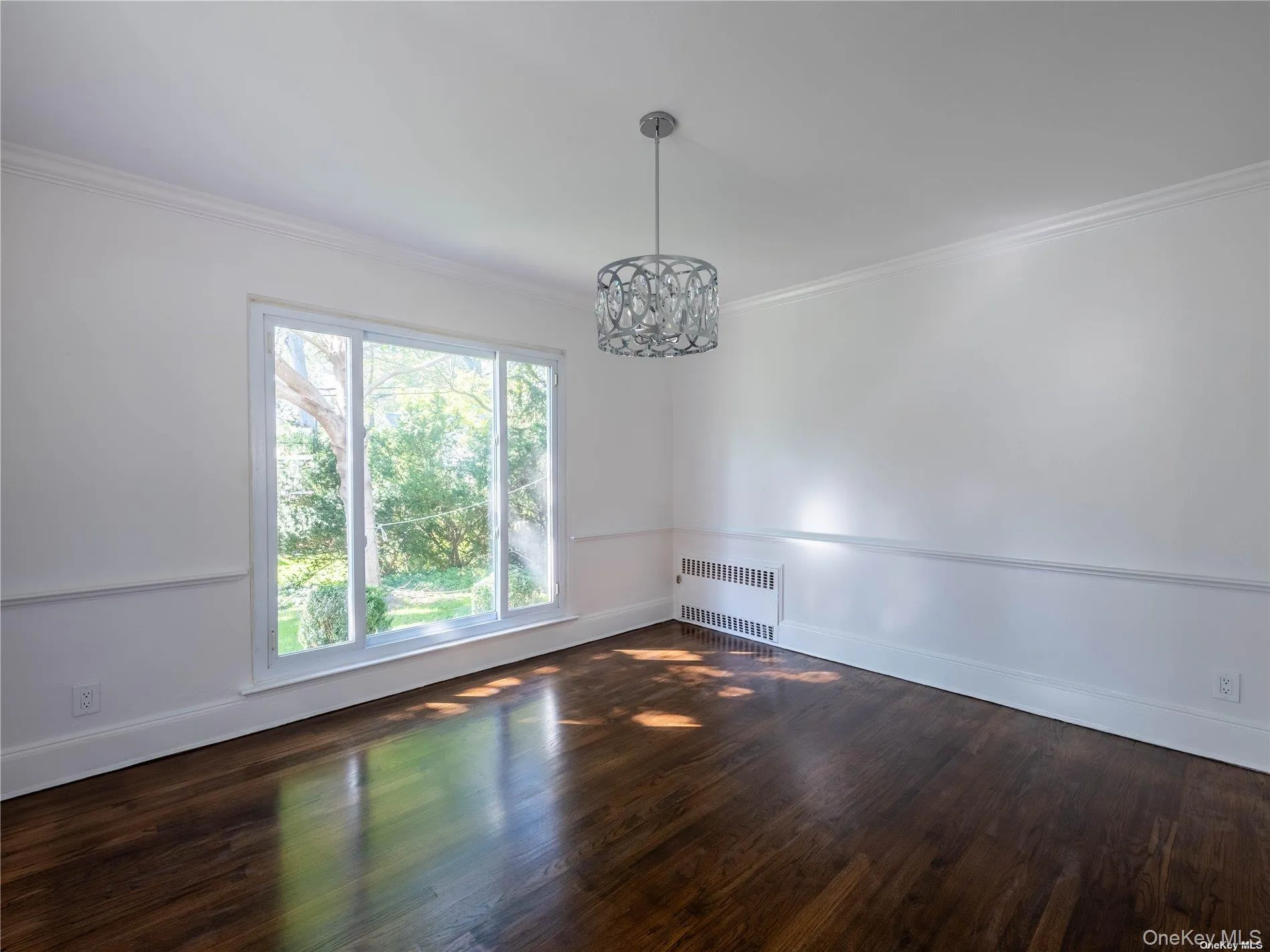 109 Chase Road, North Hempstead, NY, 3 Bedrooms Bedrooms, 6 Rooms Rooms,1 BathroomBathrooms,Residential,For Rent,Chase,0,1007190 109 Chase Road, North Hempstead, NY, 3 Bedrooms Bedrooms, 6 Rooms Rooms,1 BathroomBathrooms,Residential,For Rent,Chase,0,1007190