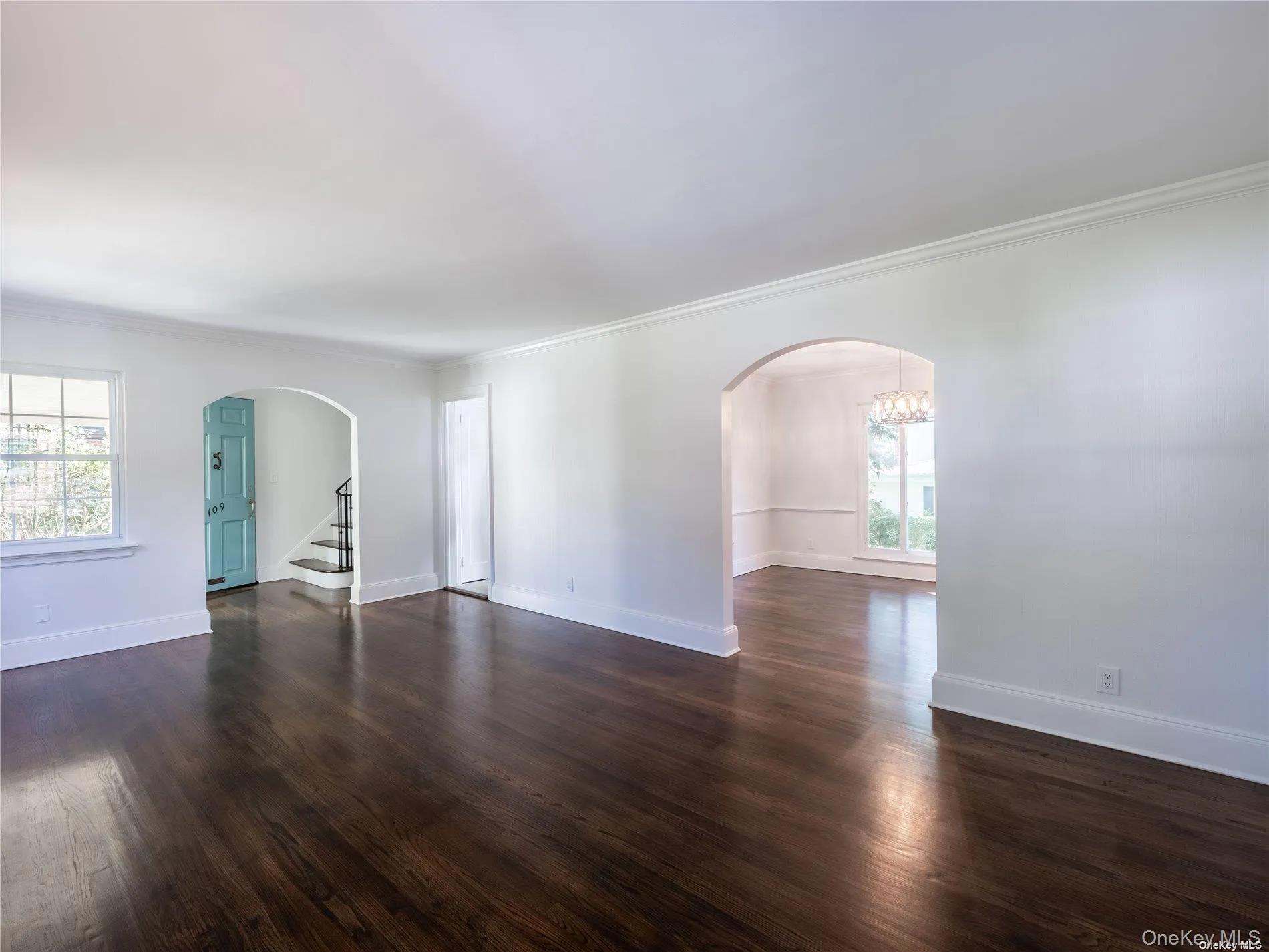 109 Chase Road, North Hempstead, NY, 3 Bedrooms Bedrooms, 6 Rooms Rooms,1 BathroomBathrooms,Residential,For Rent,Chase,0,1007190 109 Chase Road, North Hempstead, NY, 3 Bedrooms Bedrooms, 6 Rooms Rooms,1 BathroomBathrooms,Residential,For Rent,Chase,0,1007190