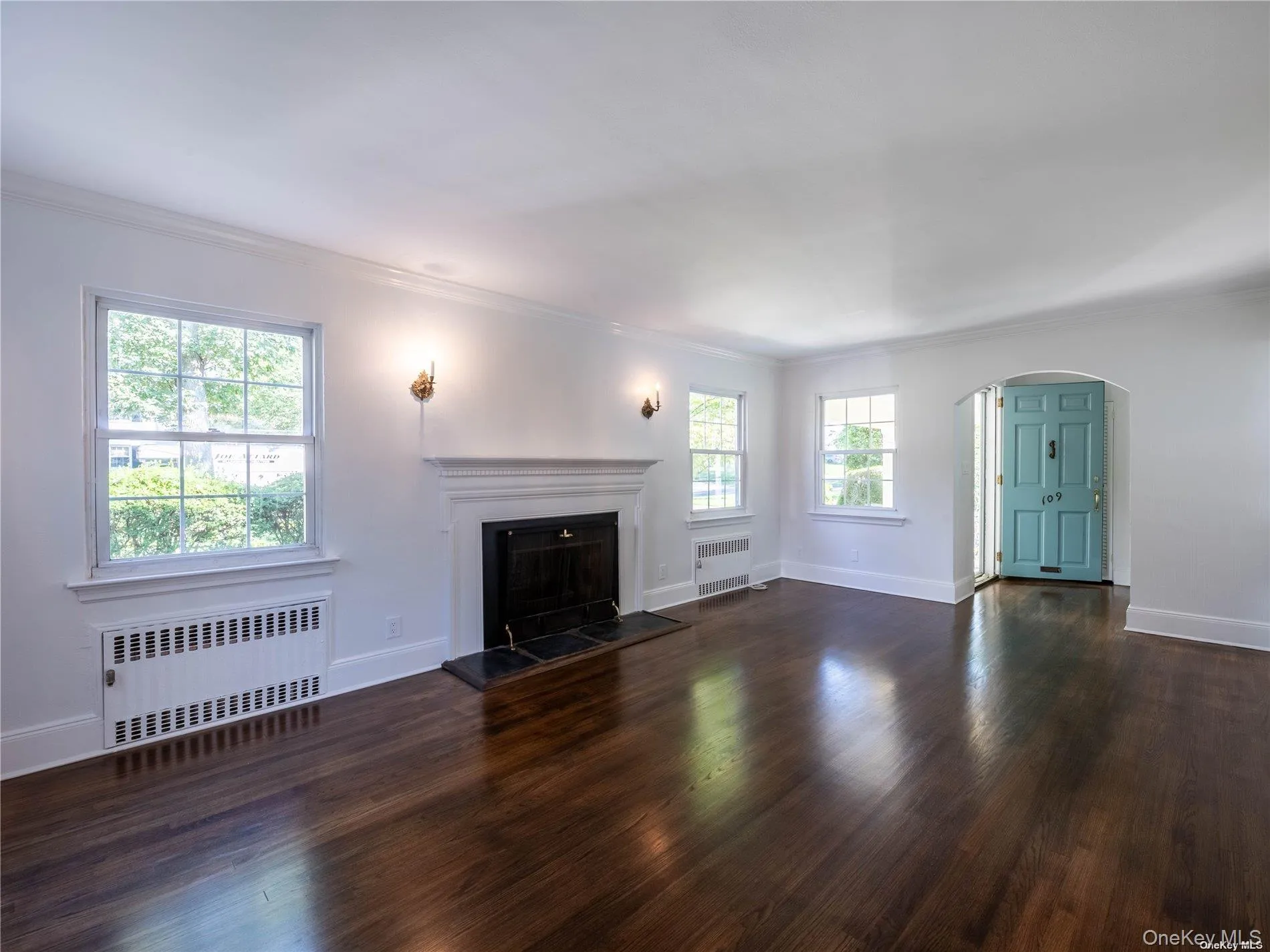 109 Chase Road, North Hempstead, NY, 3 Bedrooms Bedrooms, 6 Rooms Rooms,1 BathroomBathrooms,Residential,For Rent,Chase,0,1007190 109 Chase Road, North Hempstead, NY, 3 Bedrooms Bedrooms, 6 Rooms Rooms,1 BathroomBathrooms,Residential,For Rent,Chase,0,1007190