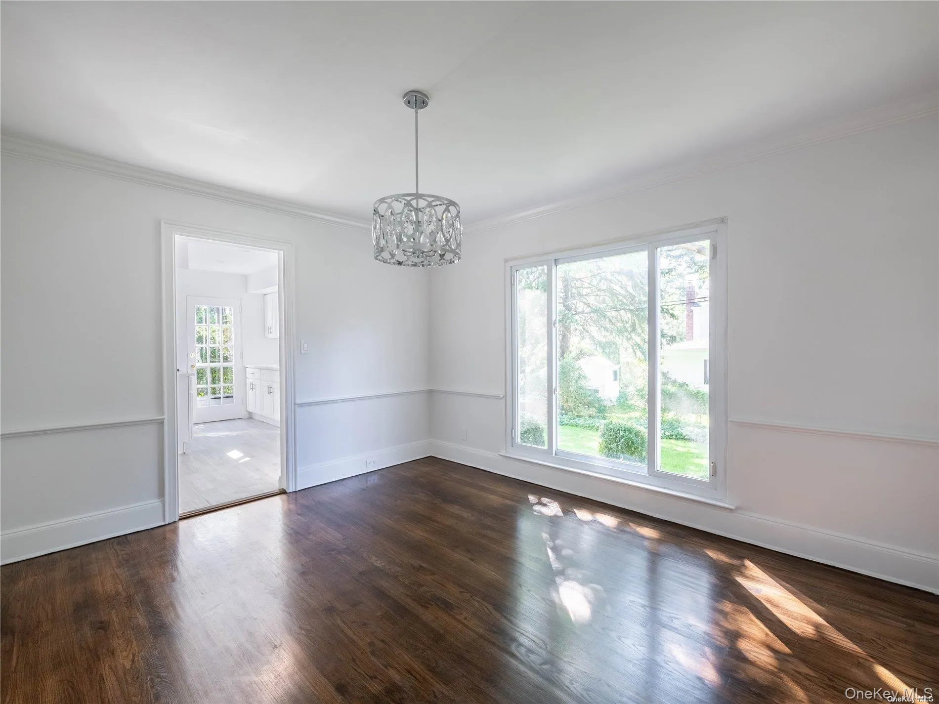 109 Chase Road, North Hempstead, NY, 3 Bedrooms Bedrooms, 6 Rooms Rooms,1 BathroomBathrooms,Residential,For Rent,Chase,0,1007190 109 Chase Road, North Hempstead, NY, 3 Bedrooms Bedrooms, 6 Rooms Rooms,1 BathroomBathrooms,Residential,For Rent,Chase,0,1007190