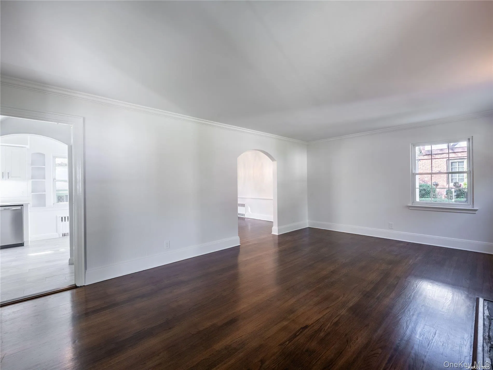 109 Chase Road, North Hempstead, NY, 3 Bedrooms Bedrooms, 6 Rooms Rooms,1 BathroomBathrooms,Residential,For Rent,Chase,0,1007190 109 Chase Road, North Hempstead, NY, 3 Bedrooms Bedrooms, 6 Rooms Rooms,1 BathroomBathrooms,Residential,For Rent,Chase,0,1007190
