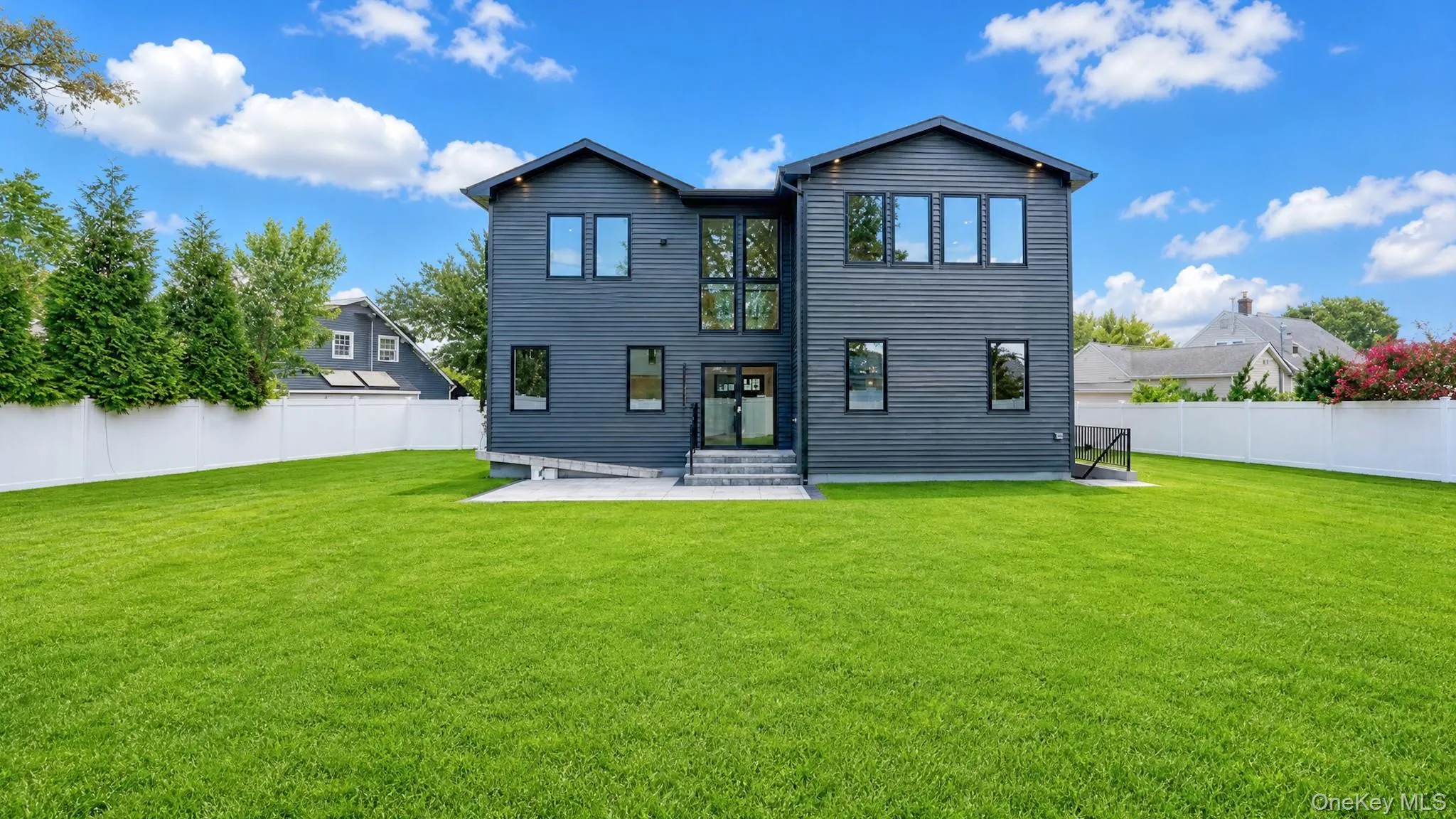 23 Harrow Lane, Hempstead, NY, 5 Bedrooms Bedrooms, 13 Rooms Rooms,4 BathroomsBathrooms,Residential,For Rent,Harrow,0,1007192 23 Harrow Lane, Hempstead, NY, 5 Bedrooms Bedrooms, 13 Rooms Rooms,4 BathroomsBathrooms,Residential,For Rent,Harrow,0,1007192