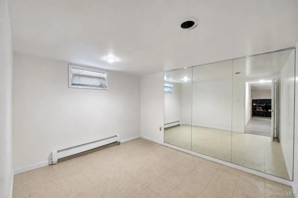 11909 230th Street, New York, NY, 2 Bedrooms Bedrooms, 10 Rooms Rooms,1 BathroomBathrooms,Residential,For Rent,230th,0,1007196 11909 230th Street, New York, NY, 2 Bedrooms Bedrooms, 10 Rooms Rooms,1 BathroomBathrooms,Residential,For Rent,230th,0,1007196