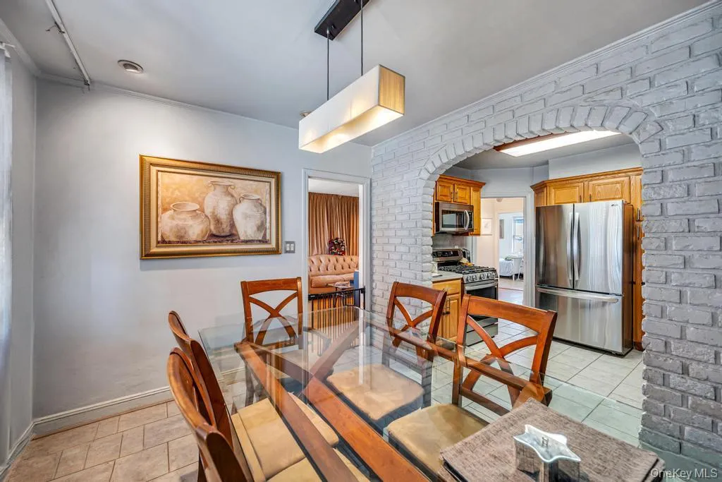 11909 230th Street, New York, NY, 2 Bedrooms Bedrooms, 10 Rooms Rooms,1 BathroomBathrooms,Residential,For Rent,230th,0,1007196 11909 230th Street, New York, NY, 2 Bedrooms Bedrooms, 10 Rooms Rooms,1 BathroomBathrooms,Residential,For Rent,230th,0,1007196