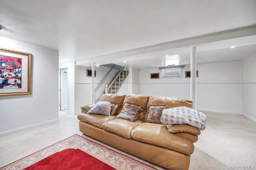 11909 230th Street, New York, NY, 2 Bedrooms Bedrooms, 10 Rooms Rooms,1 BathroomBathrooms,Residential,For Rent,230th,0,1007196 11909 230th Street, New York, NY, 2 Bedrooms Bedrooms, 10 Rooms Rooms,1 BathroomBathrooms,Residential,For Rent,230th,0,1007196