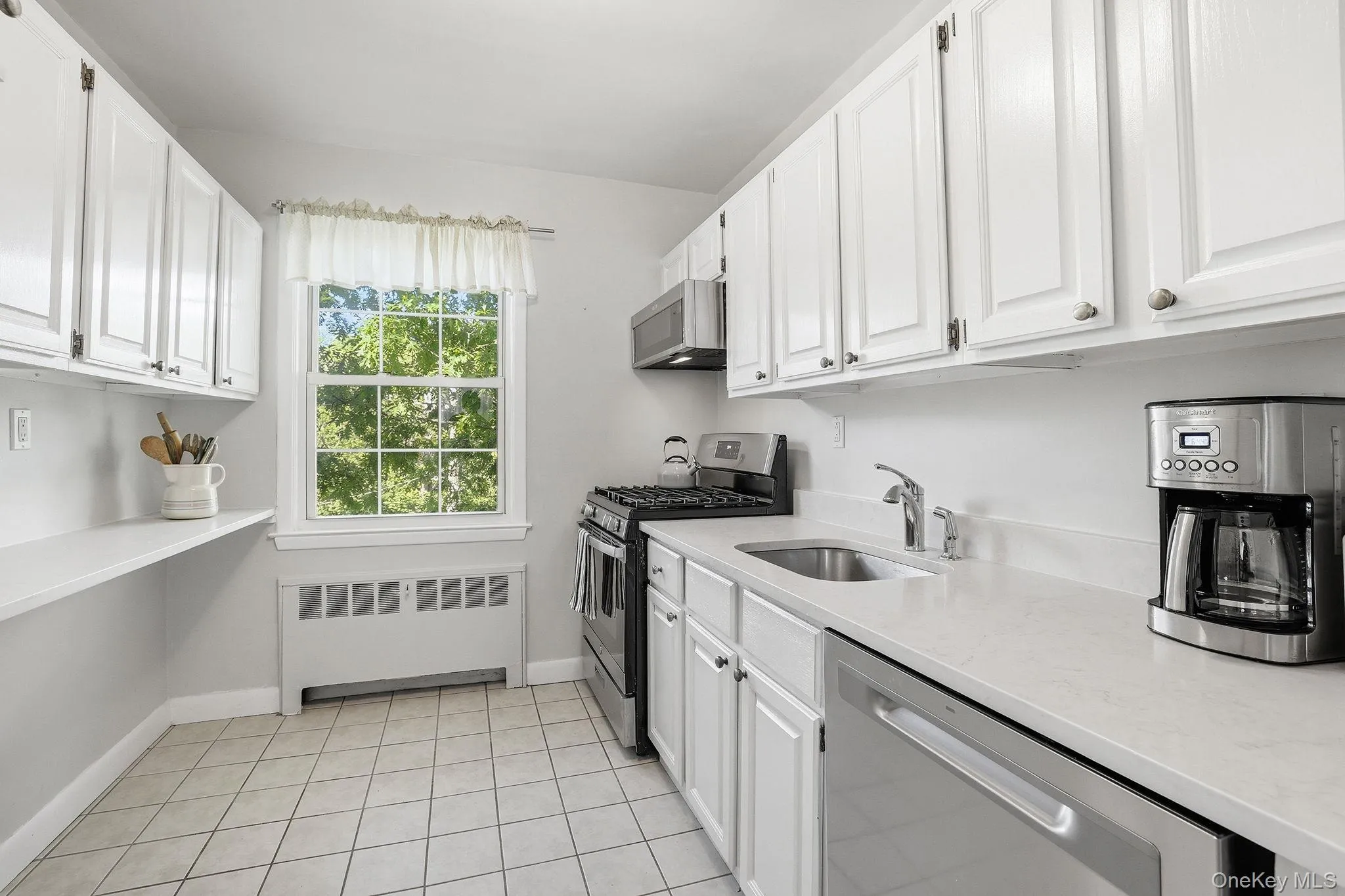 21 Fieldstone Drive, Greenburgh, NY, 1 Bedroom Bedrooms, 4 Rooms Rooms,1 BathroomBathrooms,Residential,For Rent,Fieldstone,0,1007205 21 Fieldstone Drive, Greenburgh, NY, 1 Bedroom Bedrooms, 4 Rooms Rooms,1 BathroomBathrooms,Residential,For Rent,Fieldstone,0,1007205