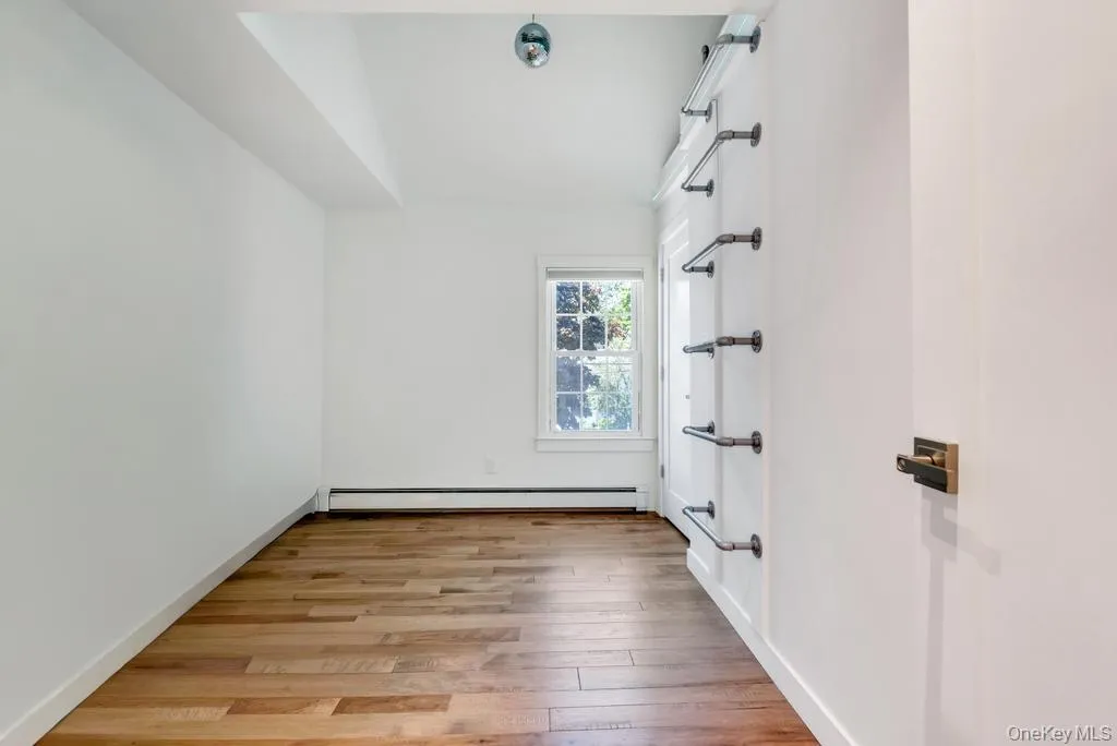 9 Wiggins Avenue, Brookhaven, NY, 3 Bedrooms Bedrooms, 5 Rooms Rooms,2 BathroomsBathrooms,Residential,For Rent,Wiggins,0,1007208 9 Wiggins Avenue, Brookhaven, NY, 3 Bedrooms Bedrooms, 5 Rooms Rooms,2 BathroomsBathrooms,Residential,For Rent,Wiggins,0,1007208