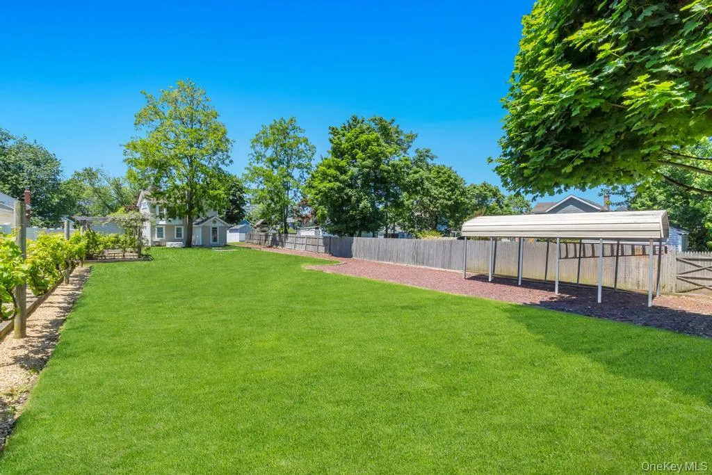 9 Wiggins Avenue, Brookhaven, NY, 3 Bedrooms Bedrooms, 5 Rooms Rooms,2 BathroomsBathrooms,Residential,For Rent,Wiggins,0,1007208 9 Wiggins Avenue, Brookhaven, NY, 3 Bedrooms Bedrooms, 5 Rooms Rooms,2 BathroomsBathrooms,Residential,For Rent,Wiggins,0,1007208