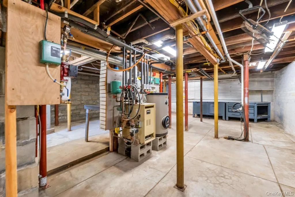 9 Wiggins Avenue, Brookhaven, NY, 3 Bedrooms Bedrooms, 5 Rooms Rooms,2 BathroomsBathrooms,Residential,For Rent,Wiggins,0,1007208 9 Wiggins Avenue, Brookhaven, NY, 3 Bedrooms Bedrooms, 5 Rooms Rooms,2 BathroomsBathrooms,Residential,For Rent,Wiggins,0,1007208