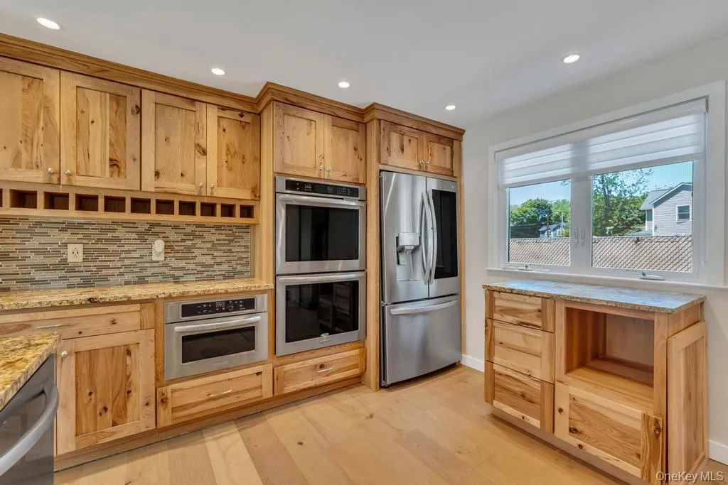 9 Wiggins Avenue, Brookhaven, NY, 3 Bedrooms Bedrooms, 5 Rooms Rooms,2 BathroomsBathrooms,Residential,For Rent,Wiggins,0,1007208 9 Wiggins Avenue, Brookhaven, NY, 3 Bedrooms Bedrooms, 5 Rooms Rooms,2 BathroomsBathrooms,Residential,For Rent,Wiggins,0,1007208