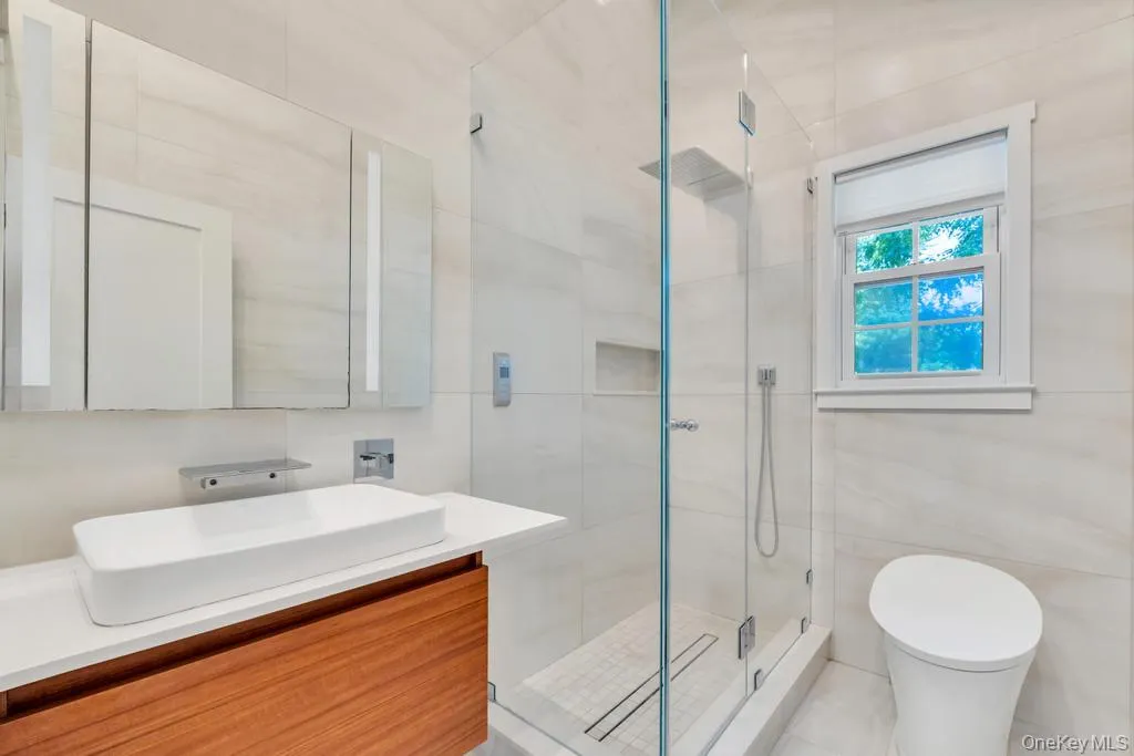 9 Wiggins Avenue, Brookhaven, NY, 3 Bedrooms Bedrooms, 5 Rooms Rooms,2 BathroomsBathrooms,Residential,For Rent,Wiggins,0,1007208 9 Wiggins Avenue, Brookhaven, NY, 3 Bedrooms Bedrooms, 5 Rooms Rooms,2 BathroomsBathrooms,Residential,For Rent,Wiggins,0,1007208