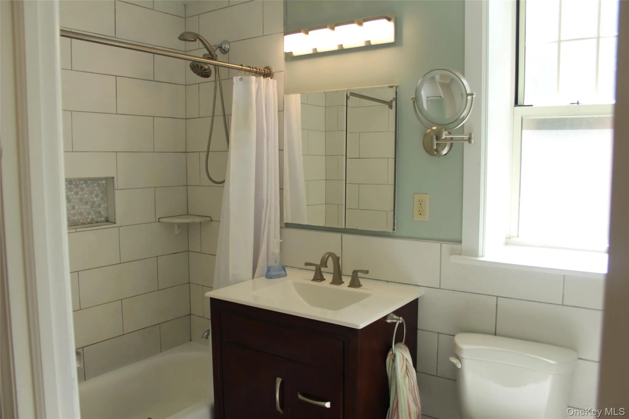 85 Bronx River Road, Yonkers, NY, 1 Bedroom Bedrooms, 4 Rooms Rooms,1 BathroomBathrooms,Residential,For Rent,Bronx River,0,1007213 85 Bronx River Road, Yonkers, NY, 1 Bedroom Bedrooms, 4 Rooms Rooms,1 BathroomBathrooms,Residential,For Rent,Bronx River,0,1007213