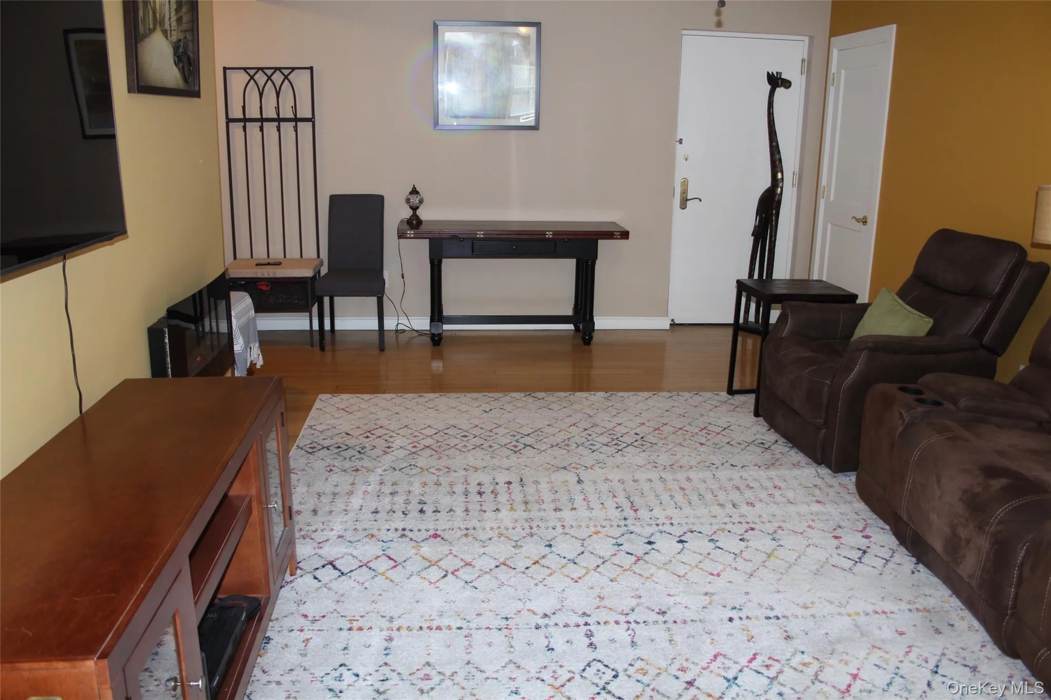 85 Bronx River Road, Yonkers, NY, 1 Bedroom Bedrooms, 4 Rooms Rooms,1 BathroomBathrooms,Residential,For Rent,Bronx River,0,1007213 85 Bronx River Road, Yonkers, NY, 1 Bedroom Bedrooms, 4 Rooms Rooms,1 BathroomBathrooms,Residential,For Rent,Bronx River,0,1007213