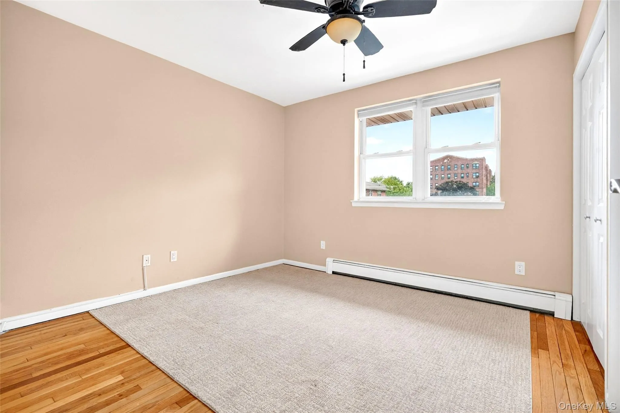 160 Centre Avenue, New Rochelle, NY, 1 Bedroom Bedrooms, 4 Rooms Rooms,1 BathroomBathrooms,Residential,For Rent,Centre,0,1007216 160 Centre Avenue, New Rochelle, NY, 1 Bedroom Bedrooms, 4 Rooms Rooms,1 BathroomBathrooms,Residential,For Rent,Centre,0,1007216