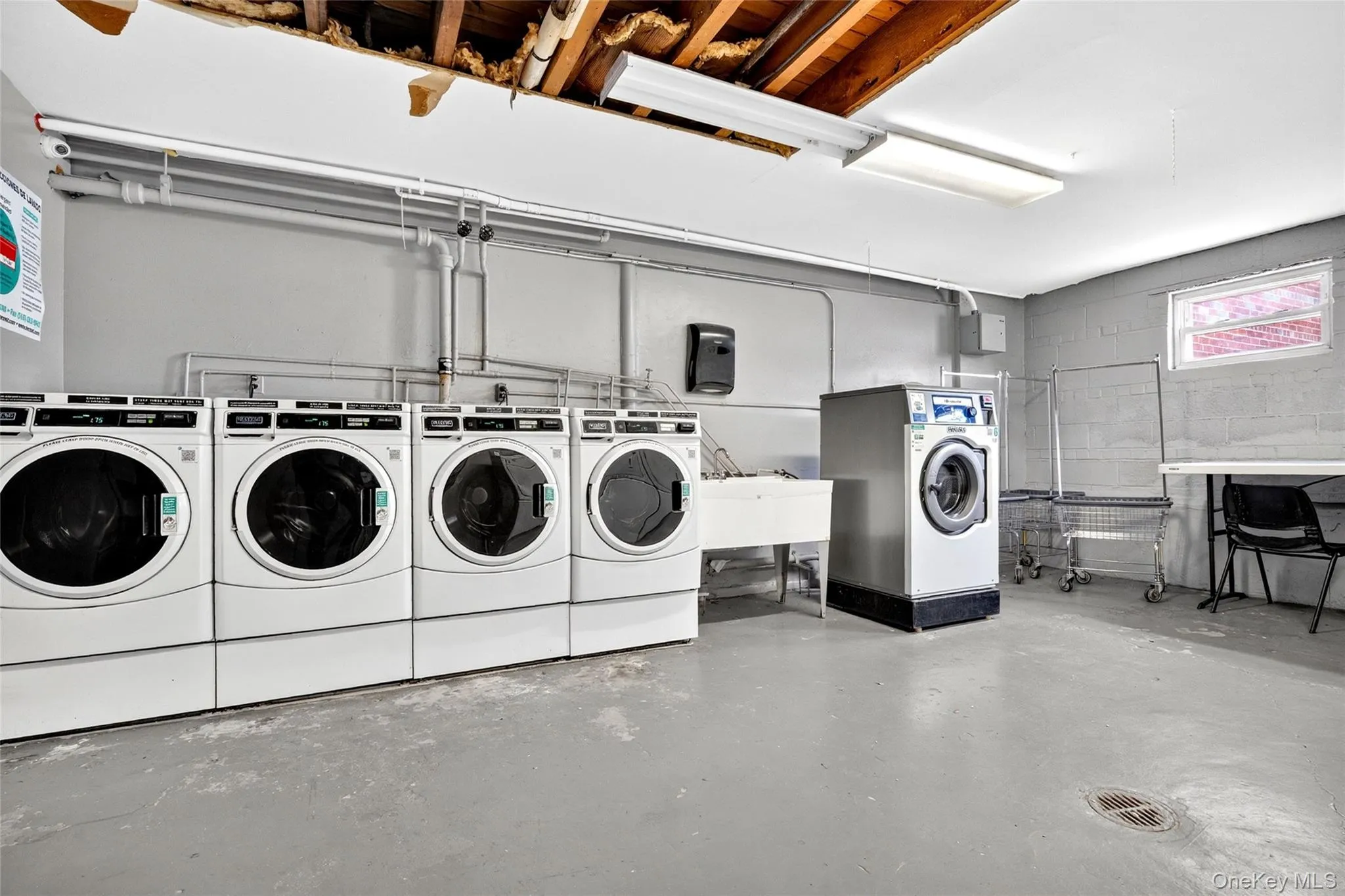160 Centre Avenue, New Rochelle, NY, 1 Bedroom Bedrooms, 4 Rooms Rooms,1 BathroomBathrooms,Residential,For Rent,Centre,0,1007216 160 Centre Avenue, New Rochelle, NY, 1 Bedroom Bedrooms, 4 Rooms Rooms,1 BathroomBathrooms,Residential,For Rent,Centre,0,1007216