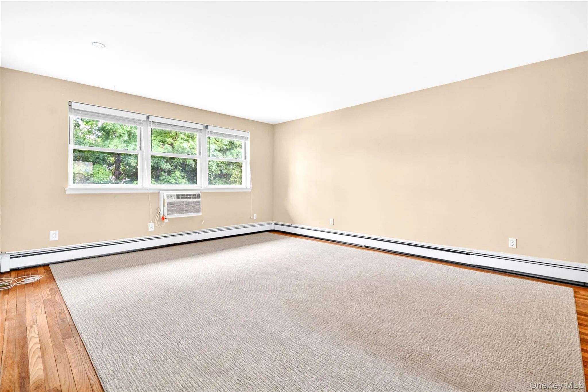 160 Centre Avenue, New Rochelle, NY, 1 Bedroom Bedrooms, 4 Rooms Rooms,1 BathroomBathrooms,Residential,For Rent,Centre,0,1007216 160 Centre Avenue, New Rochelle, NY, 1 Bedroom Bedrooms, 4 Rooms Rooms,1 BathroomBathrooms,Residential,For Rent,Centre,0,1007216