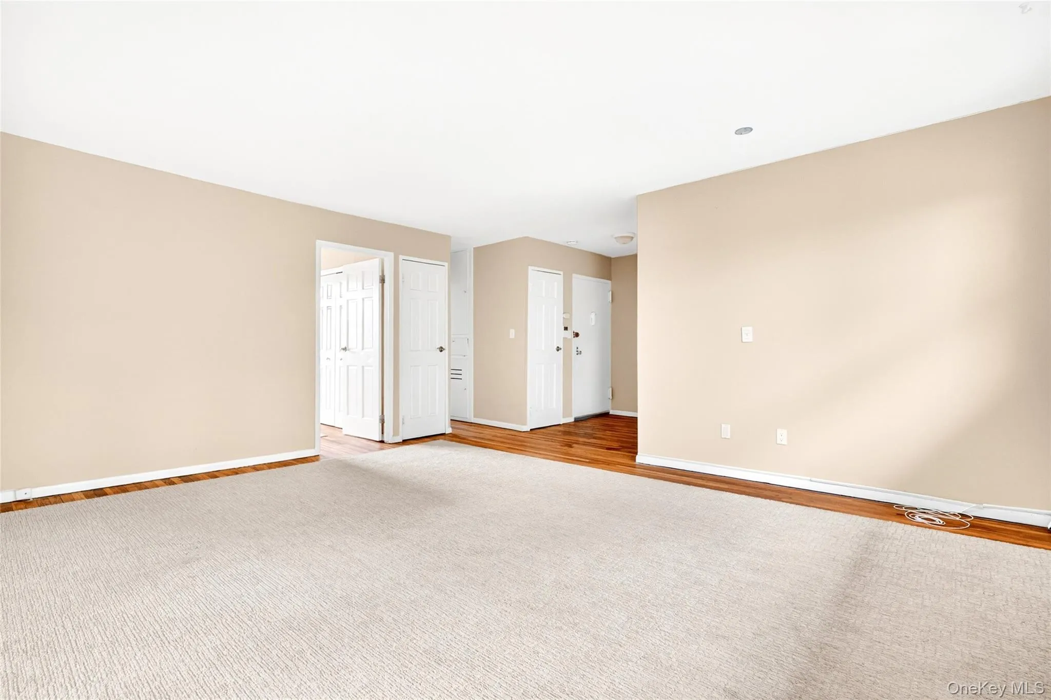 160 Centre Avenue, New Rochelle, NY, 1 Bedroom Bedrooms, 4 Rooms Rooms,1 BathroomBathrooms,Residential,For Rent,Centre,0,1007216 160 Centre Avenue, New Rochelle, NY, 1 Bedroom Bedrooms, 4 Rooms Rooms,1 BathroomBathrooms,Residential,For Rent,Centre,0,1007216