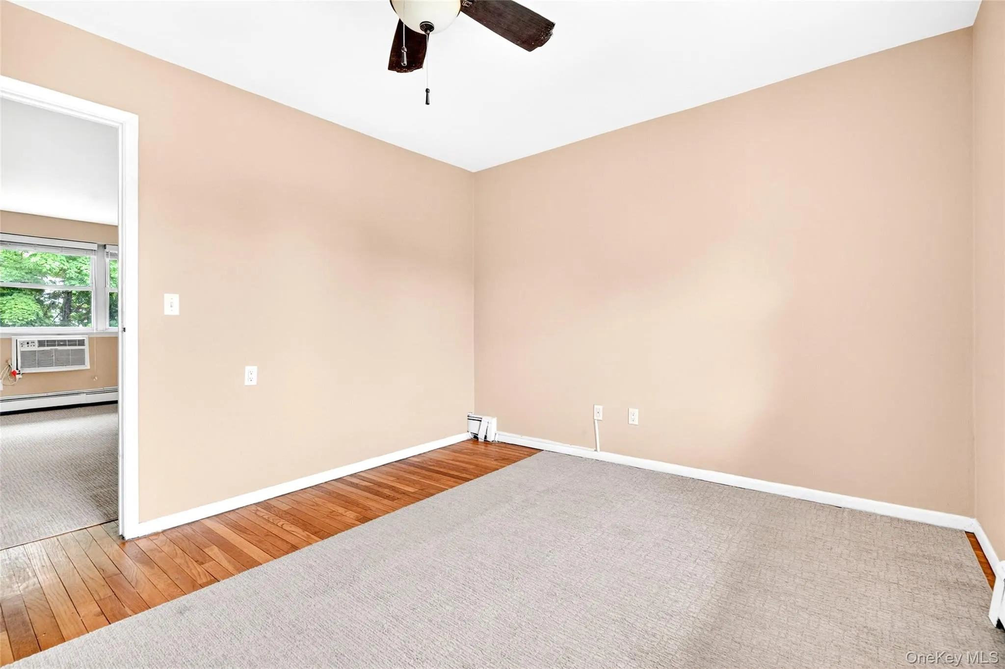 160 Centre Avenue, New Rochelle, NY, 1 Bedroom Bedrooms, 4 Rooms Rooms,1 BathroomBathrooms,Residential,For Rent,Centre,0,1007216 160 Centre Avenue, New Rochelle, NY, 1 Bedroom Bedrooms, 4 Rooms Rooms,1 BathroomBathrooms,Residential,For Rent,Centre,0,1007216