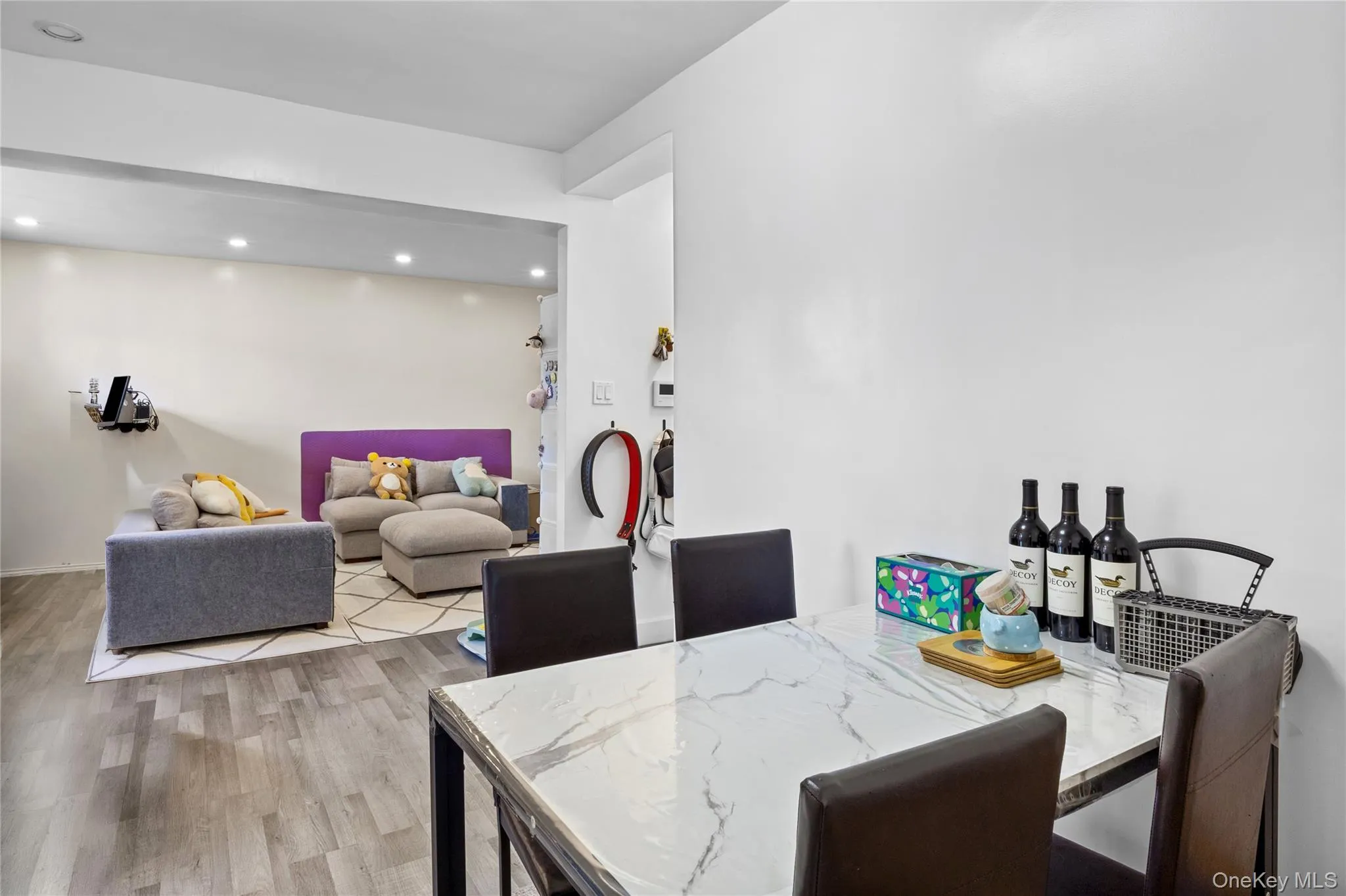 21208 75th Avenue, New York, NY, 1 Bedroom Bedrooms, 4 Rooms Rooms,1 BathroomBathrooms,Residential,For Rent,75th,0,1007220 21208 75th Avenue, New York, NY, 1 Bedroom Bedrooms, 4 Rooms Rooms,1 BathroomBathrooms,Residential,For Rent,75th,0,1007220