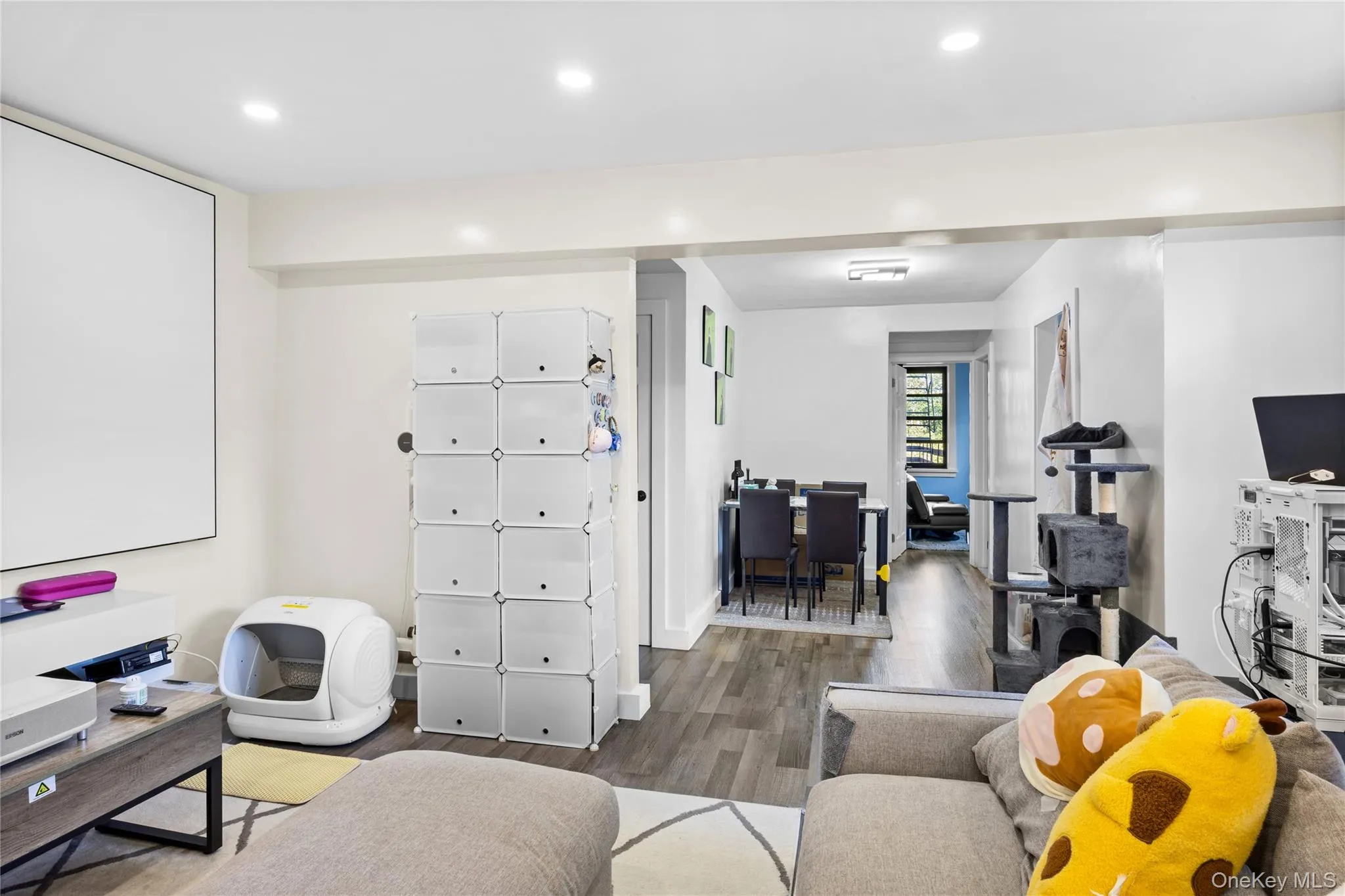 21208 75th Avenue, New York, NY, 1 Bedroom Bedrooms, 4 Rooms Rooms,1 BathroomBathrooms,Residential,For Rent,75th,0,1007220 21208 75th Avenue, New York, NY, 1 Bedroom Bedrooms, 4 Rooms Rooms,1 BathroomBathrooms,Residential,For Rent,75th,0,1007220