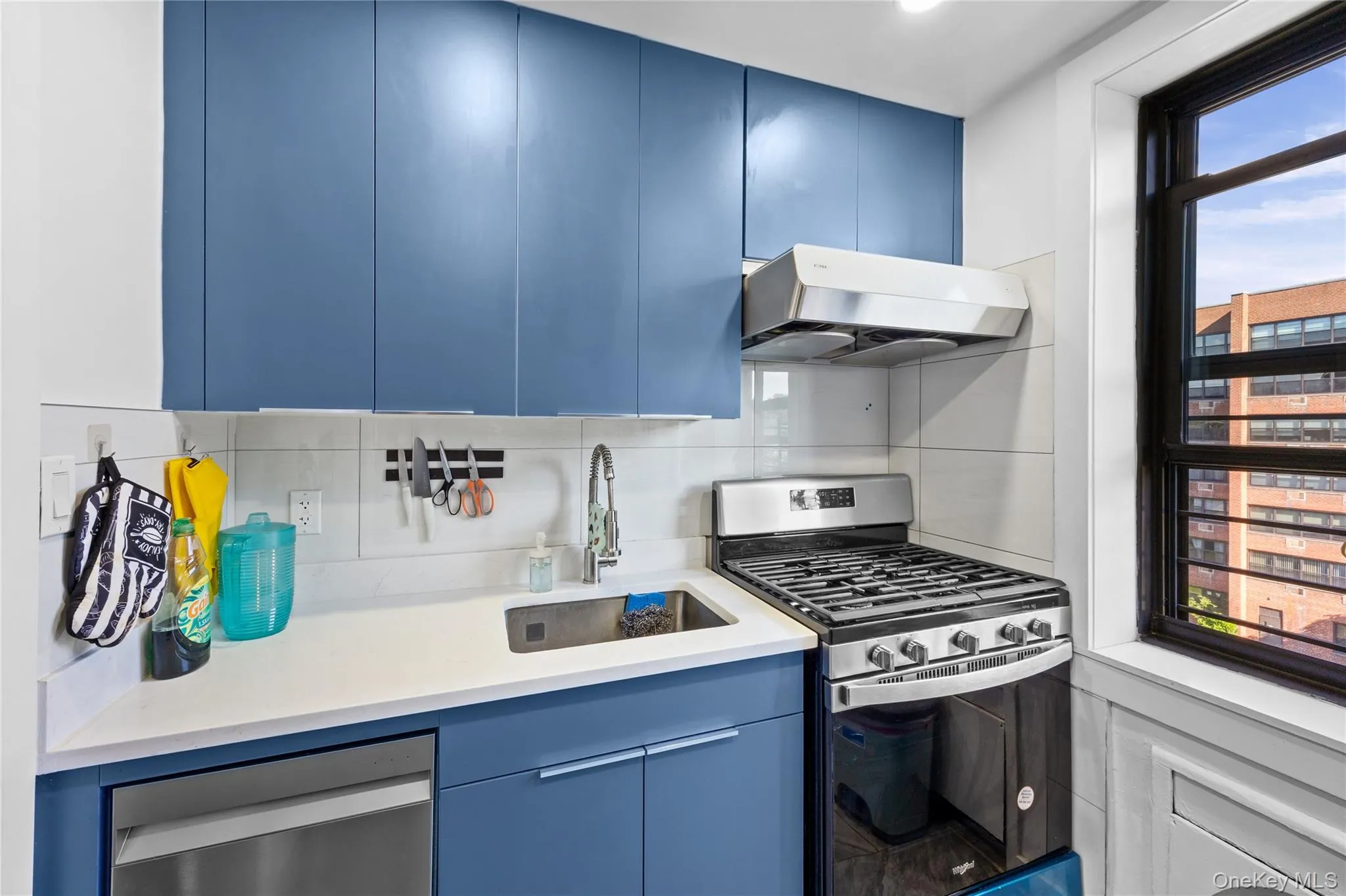 21208 75th Avenue, New York, NY, 1 Bedroom Bedrooms, 4 Rooms Rooms,1 BathroomBathrooms,Residential,For Rent,75th,0,1007220 21208 75th Avenue, New York, NY, 1 Bedroom Bedrooms, 4 Rooms Rooms,1 BathroomBathrooms,Residential,For Rent,75th,0,1007220
